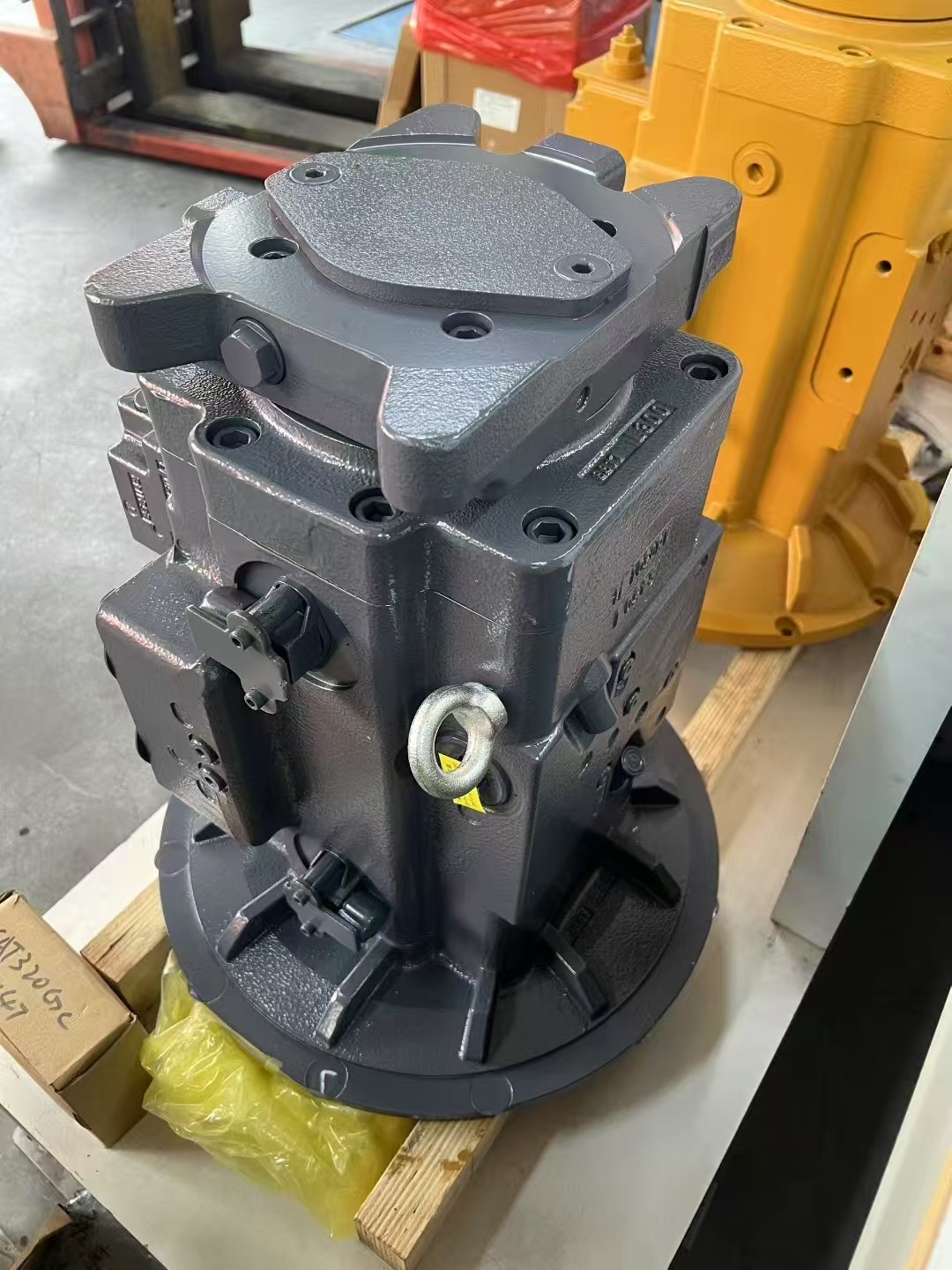 Hengli SAN Yi 205/ XCMG 260 Liugong 922E Original factory brand new V90N130 hydraulic pump