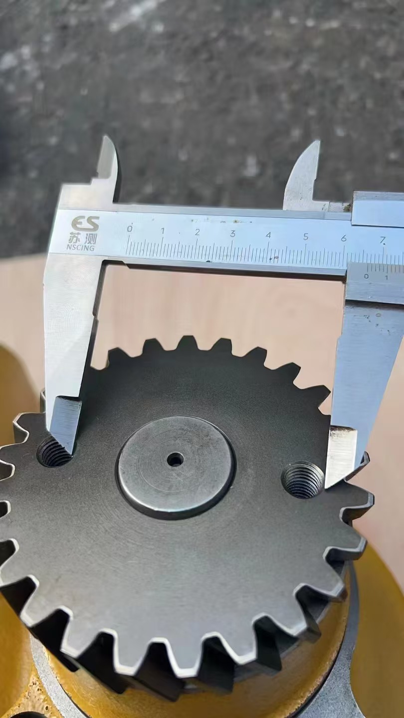 Komatsu OEM WATER PUMP in stock 6219-61-1100  6215-61-1506   6219-61-1102 Pump