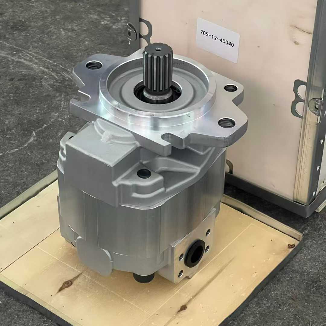 705-12-40040  pilot pump, gear pump. /KOMATSU ​WA450、WA470、WA500