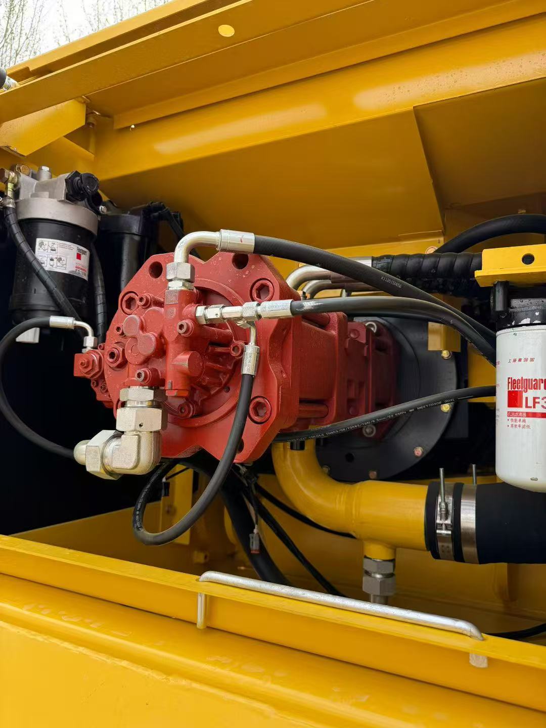 OEM285-9 fully upgraded model, 30-ton machine specification, factory standard with a 1.6 cubic 