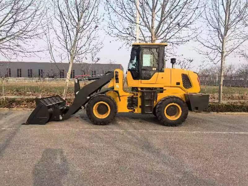 Model ZL20, with a load capacity of 2 tons, equipped with Yunrei engine 490 (42KW)