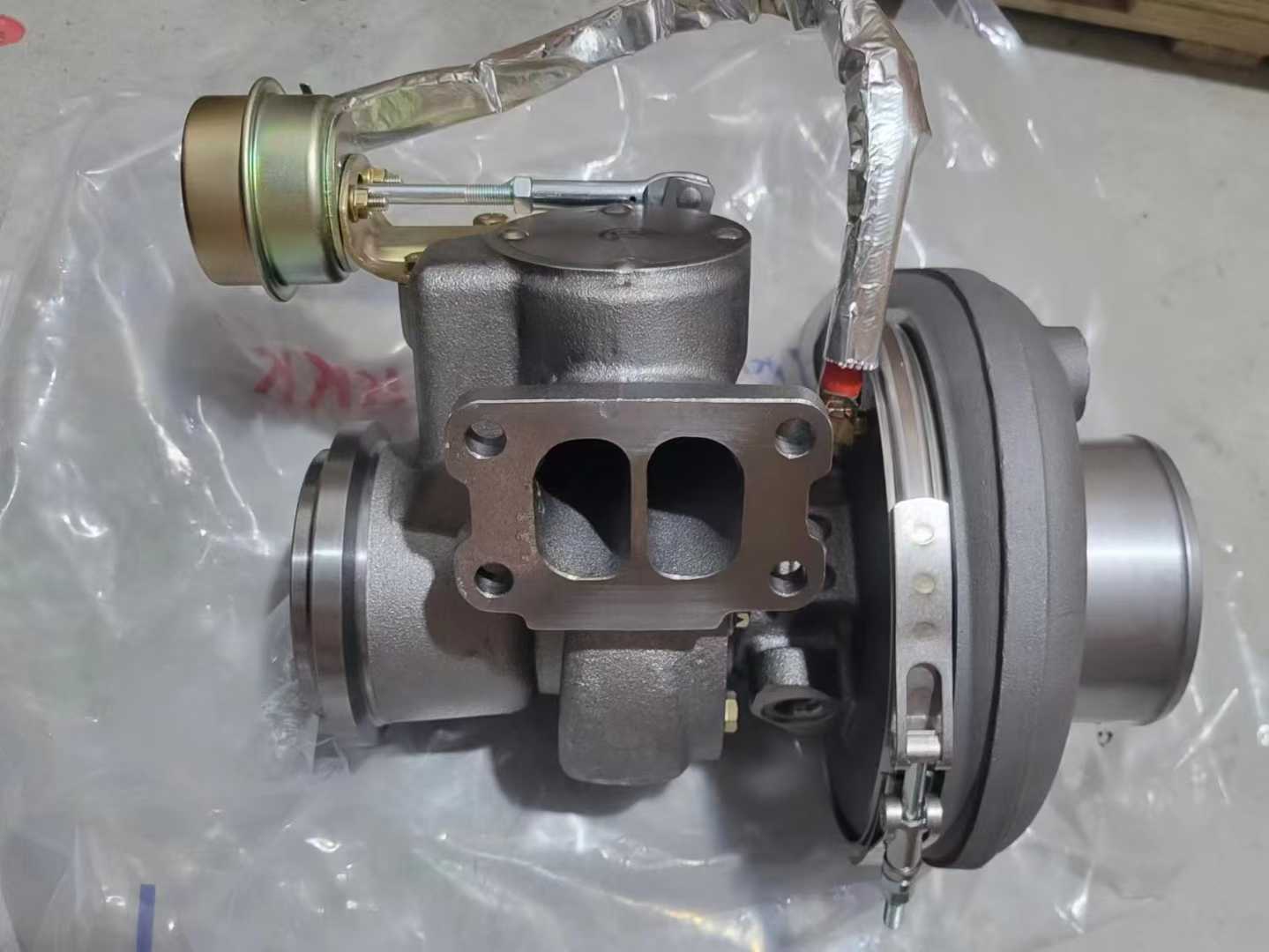 CAT/C7 engine 177-0440  250-7699  352-2396 / Turbocharger