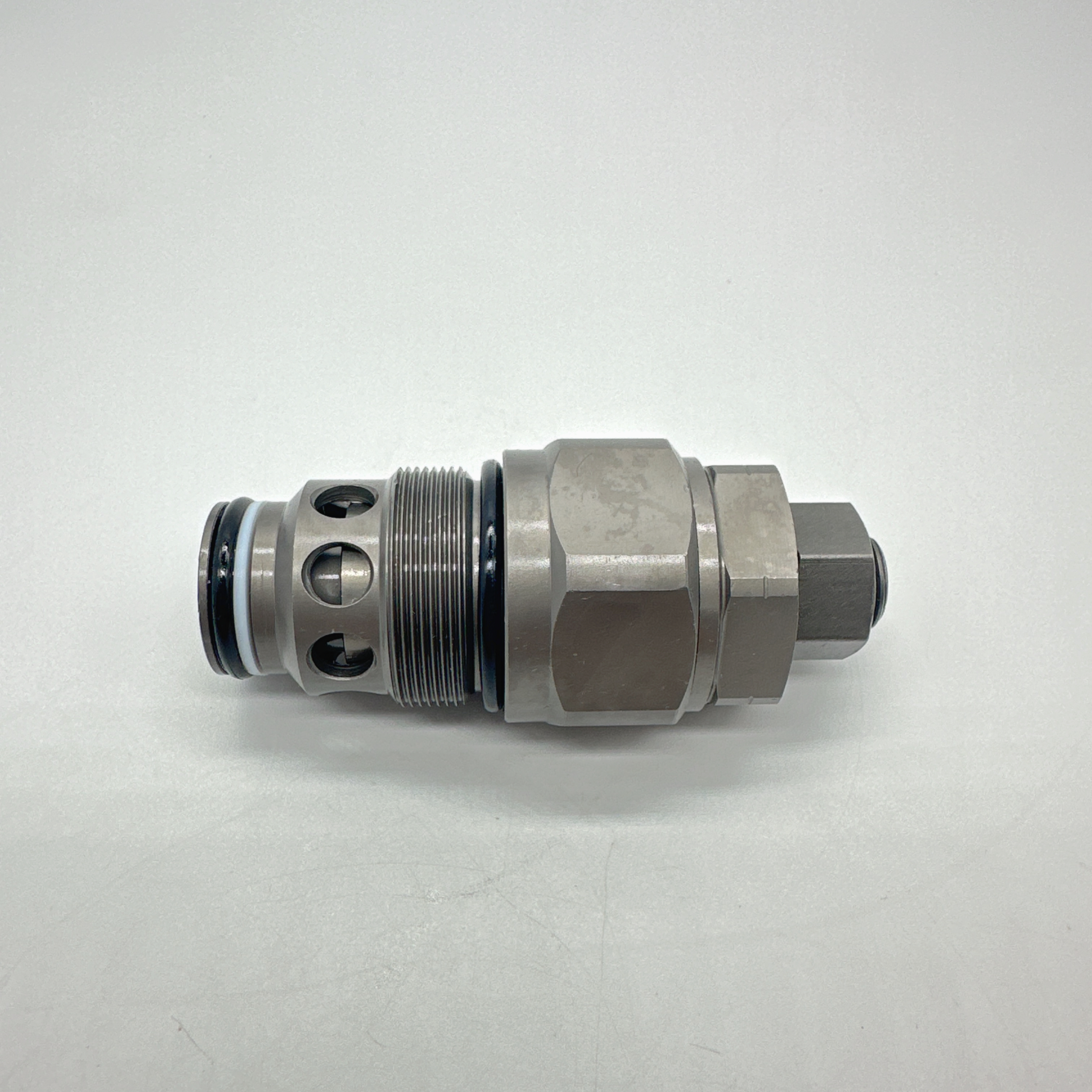 527-1721 E320D/DL/GC E325 E330 E336 Auxiliary Relief Valve 527-1720/