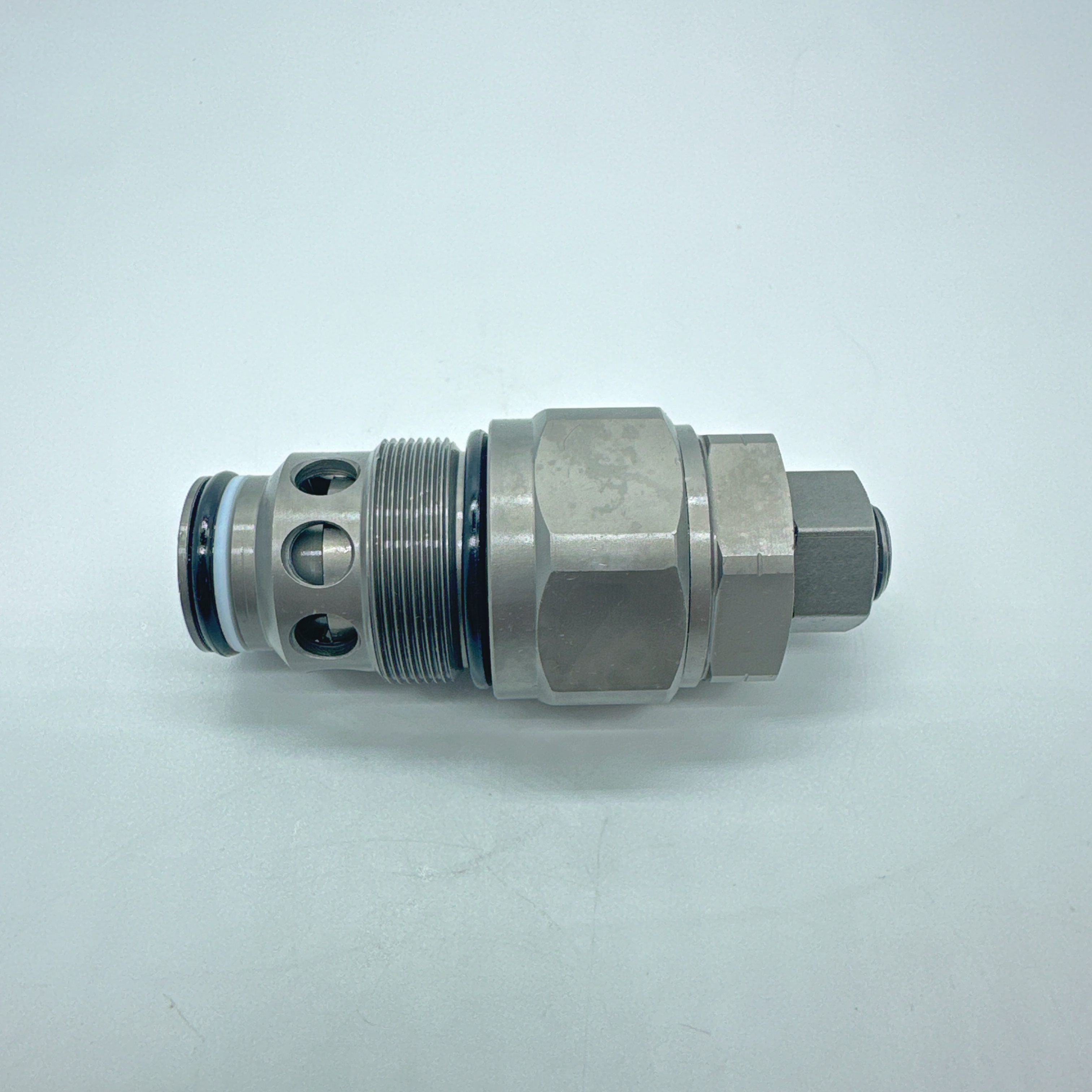527-1721 E320D/DL/GC E325 E330 E336 Auxiliary Relief Valve 527-1720/