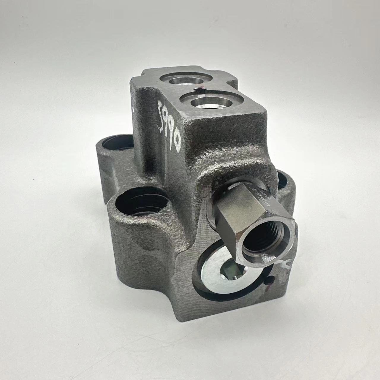 VOLVO EC460 Check Valve / Overflow Valve. 14597190