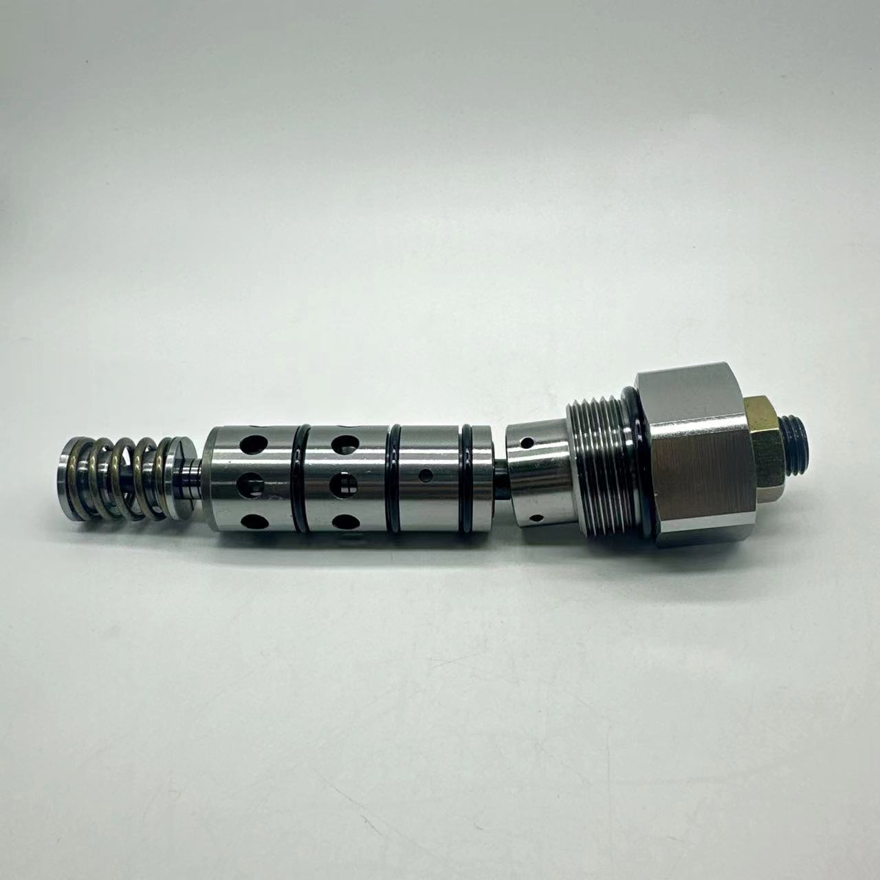 Hitachi EX200-5/Pump Control Valve Overflow Valve / 4372034