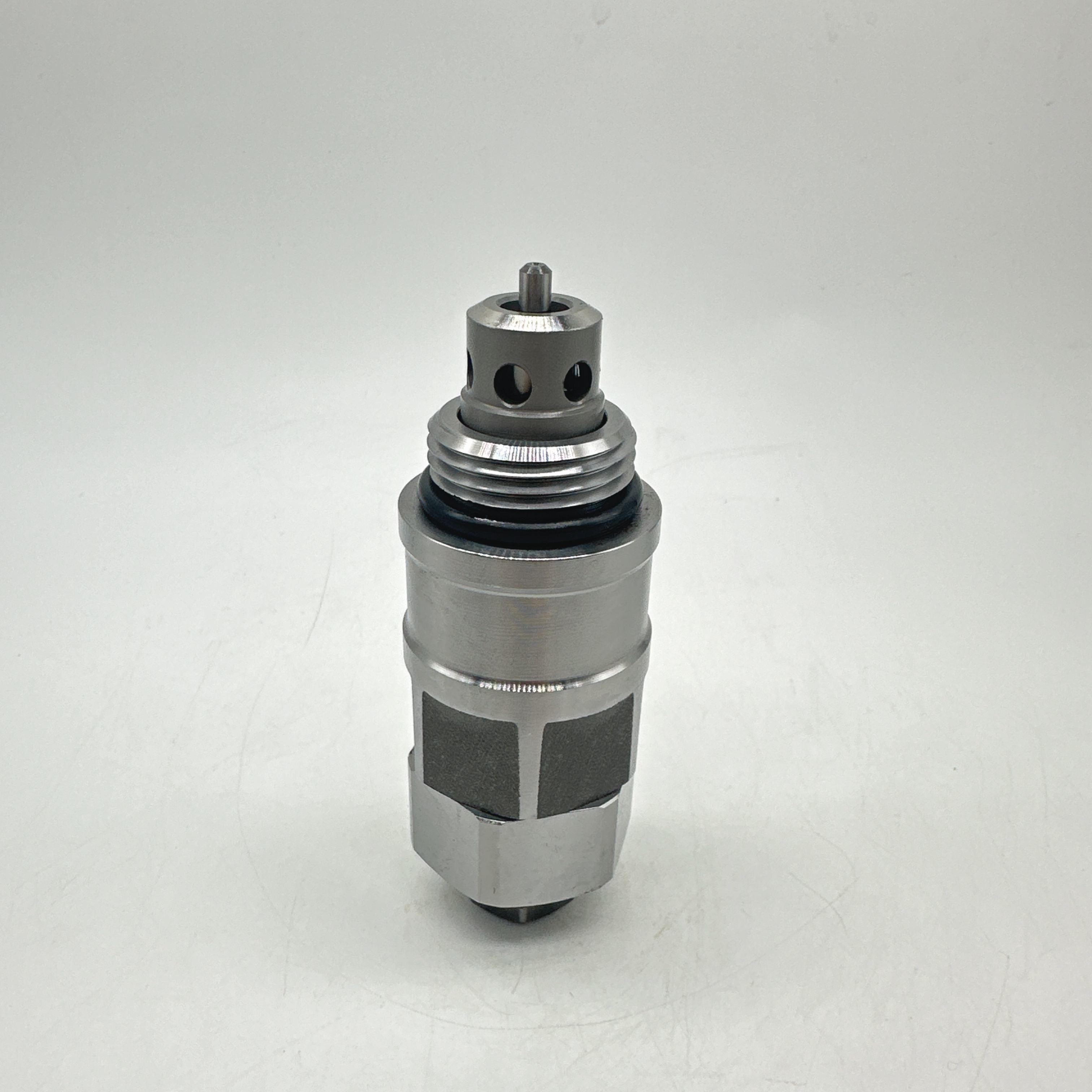 Hitachi EX200-5 Auxiliary Relief Valve. 4372039/0719117/LJ014730/4358914