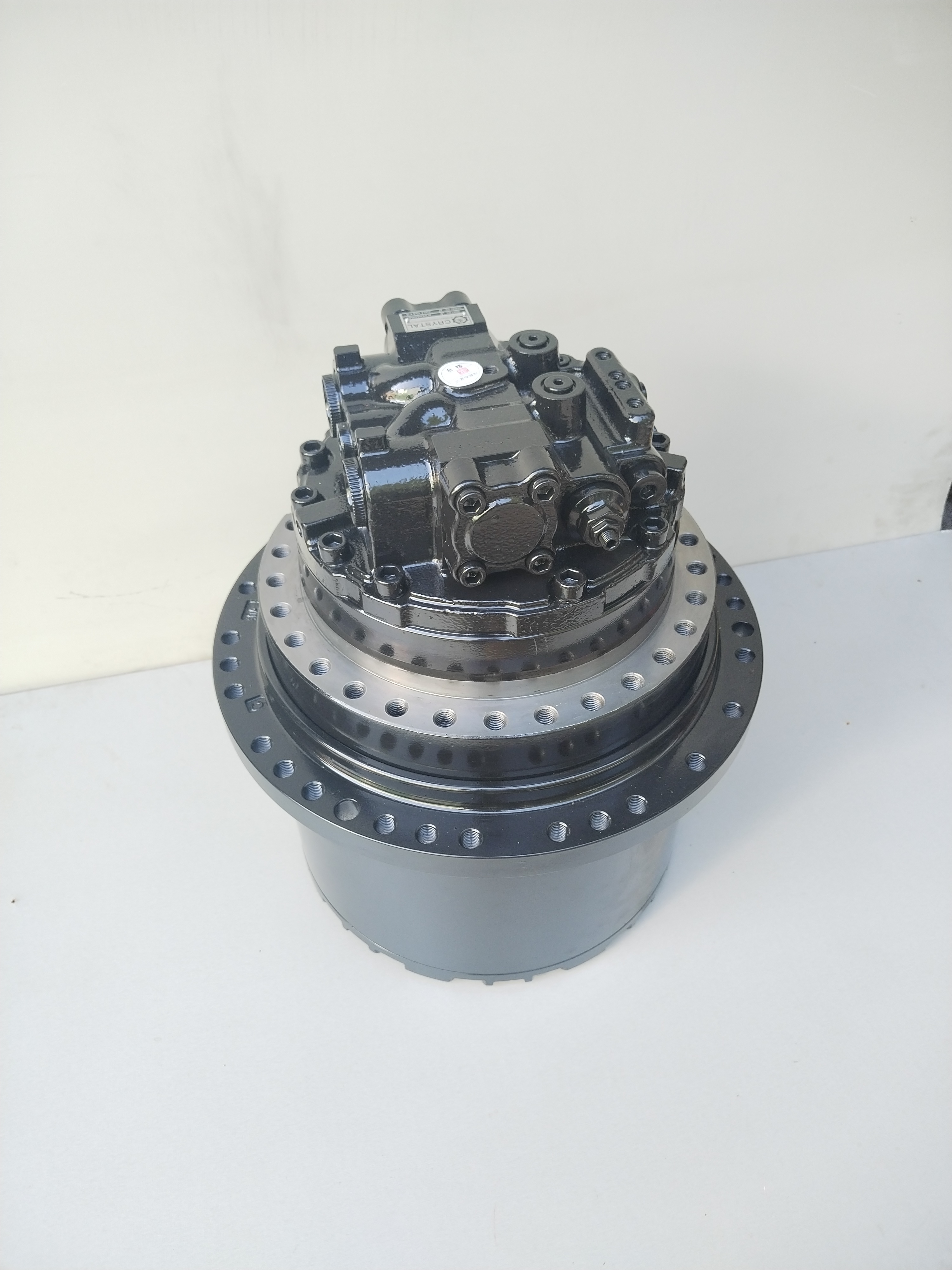 Revolving motor, walking motor