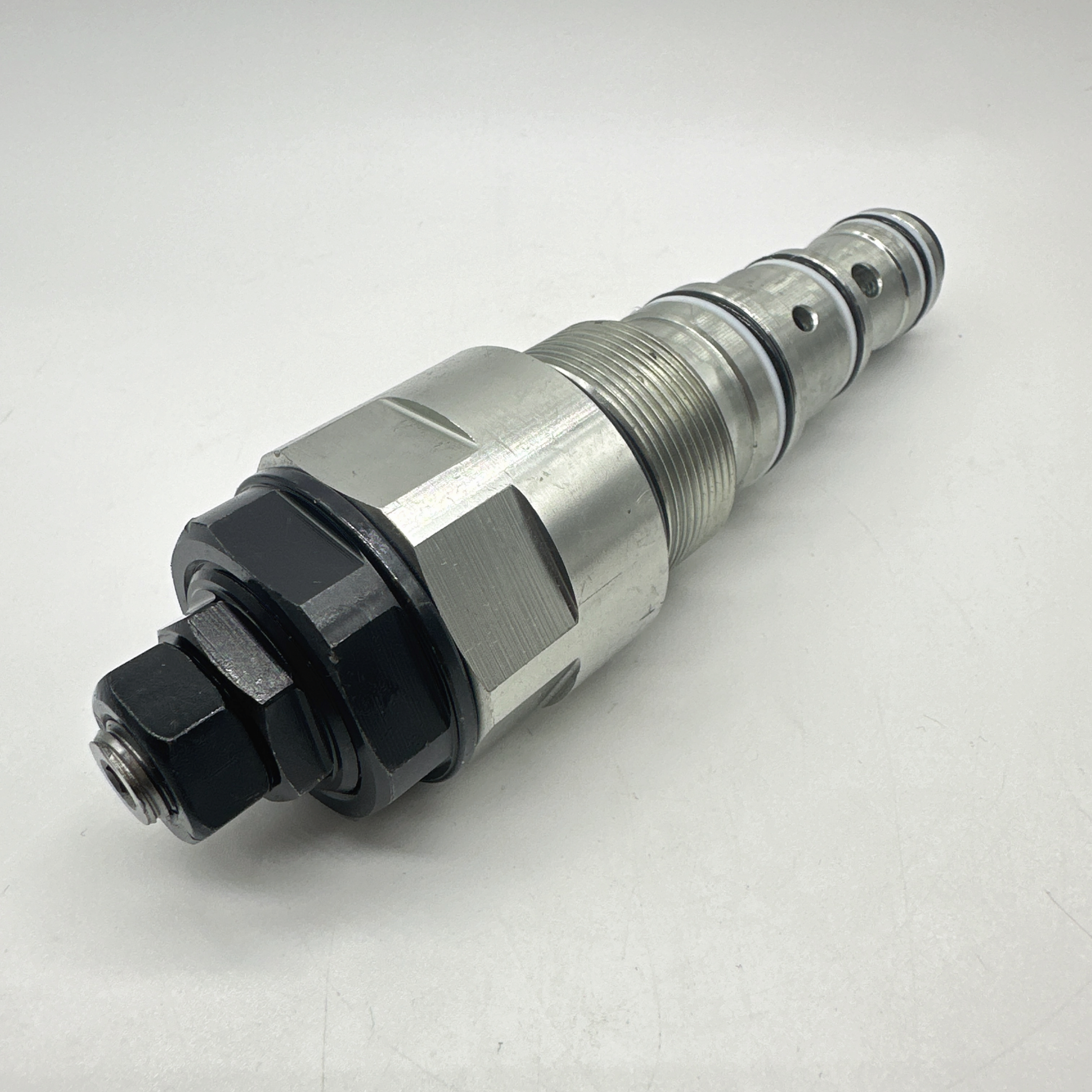 Komatsu/PC300-7 Travel Relief Valve