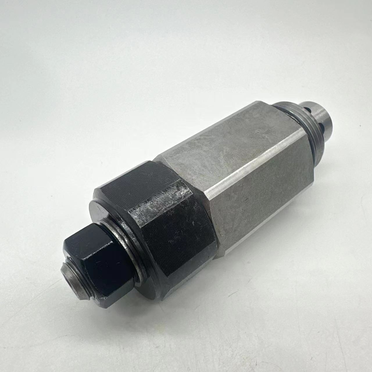 Korean Hyundai R200-5 main relief valve / SH280 relief valve