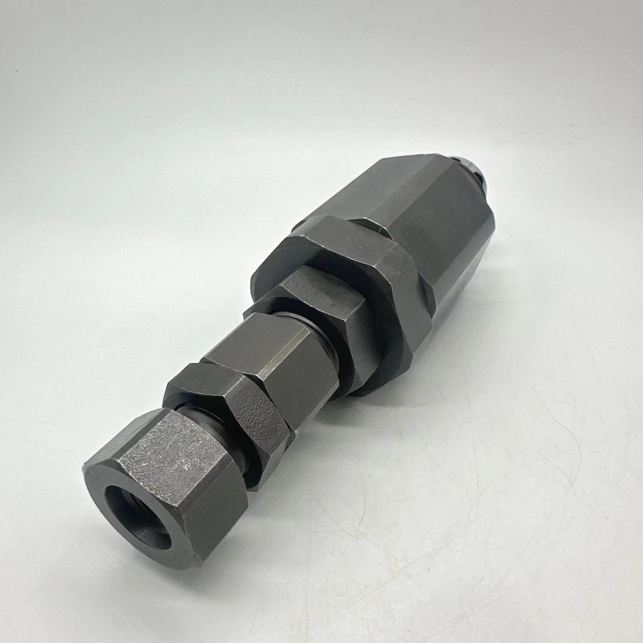Korea Hyundai / R450 Overflow Valve (Valve Connector) 31QB-17790