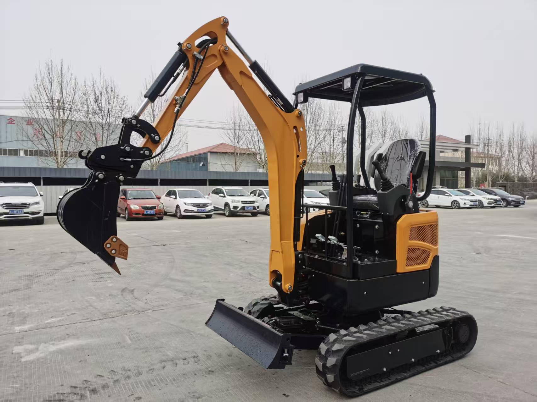 JH20 model with crawler type and tailless ceiling design
