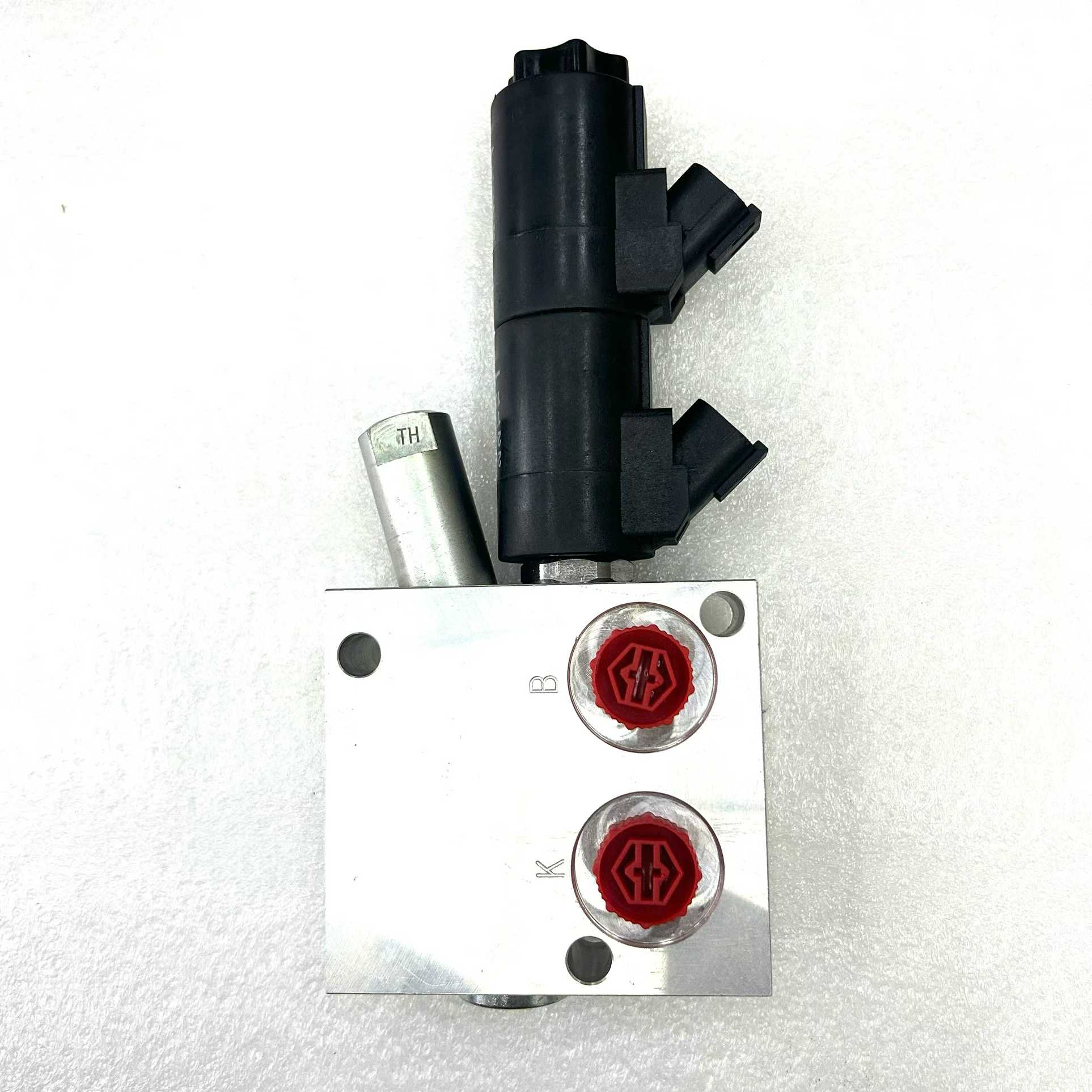 DOOSAN 31N4-30132 Electromagnetic Valve
