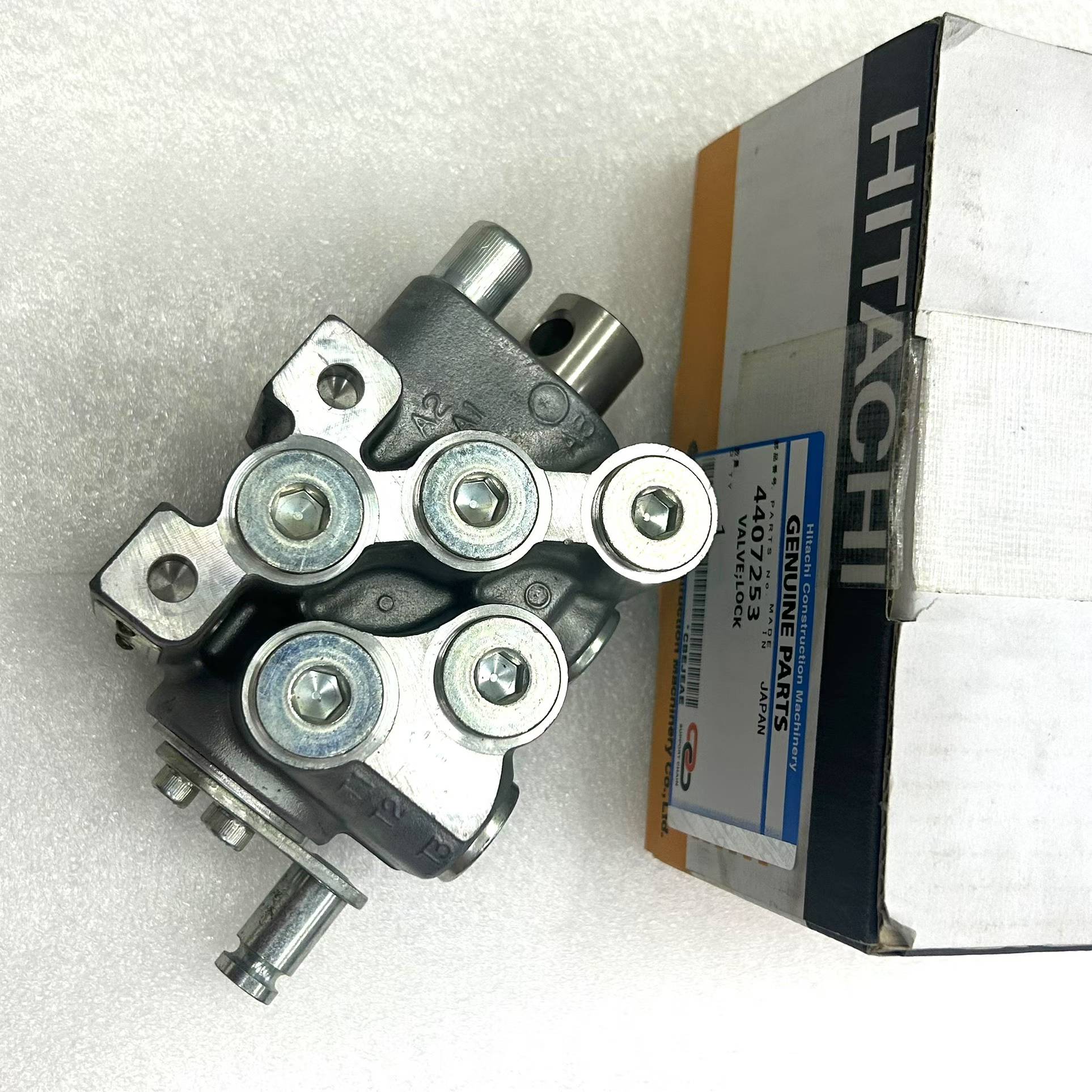 Hitachi 4407253 ZXA200 Safety Lock Valve