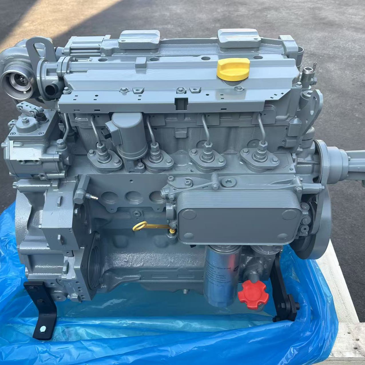 German DEUTZ engine, model BF 4M2012. Code C3U172.