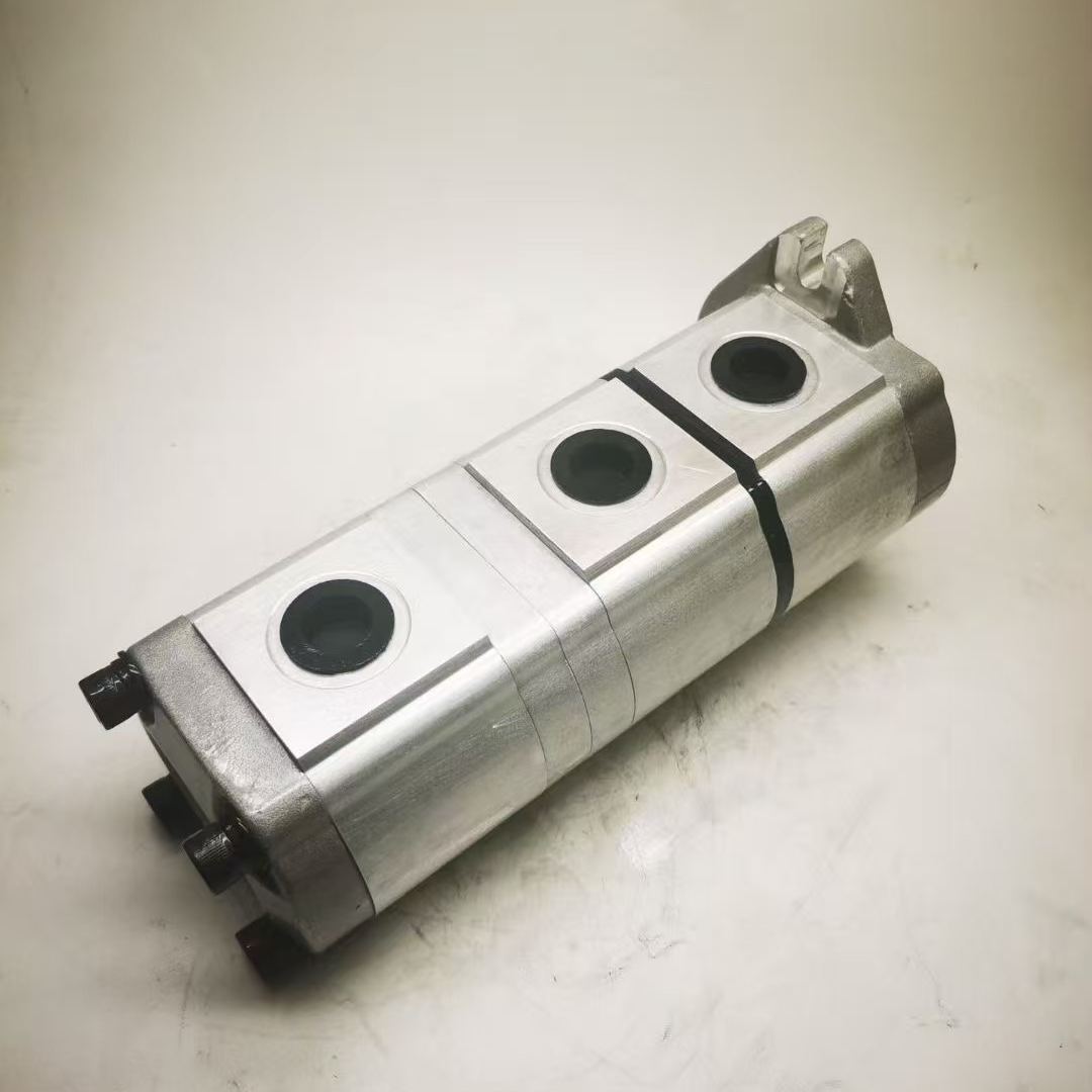 Serial Number: 31FT-01400 31FT-01300 Model: Hyundai 110D-7A, 110D-7EGear Pump