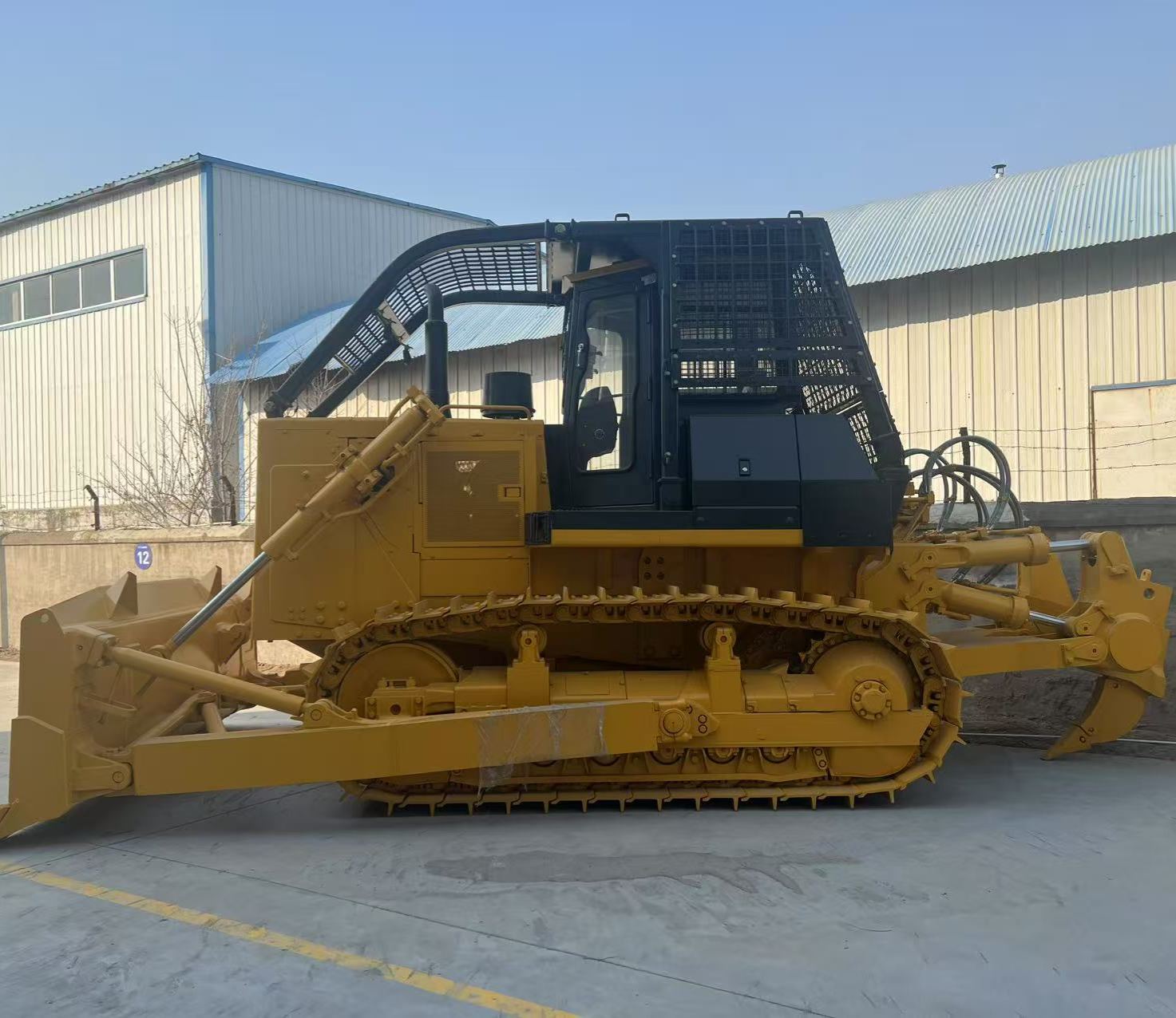 SHANTUISD22 standard model 23-ton bulldozer