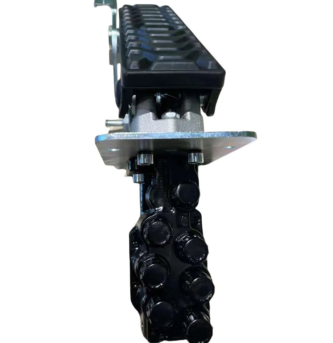 Caterpillar original factory brand wheel excavator brake foot pedal valve 598-0003, applicable models: M313, M315, M316, M318, M320, M32