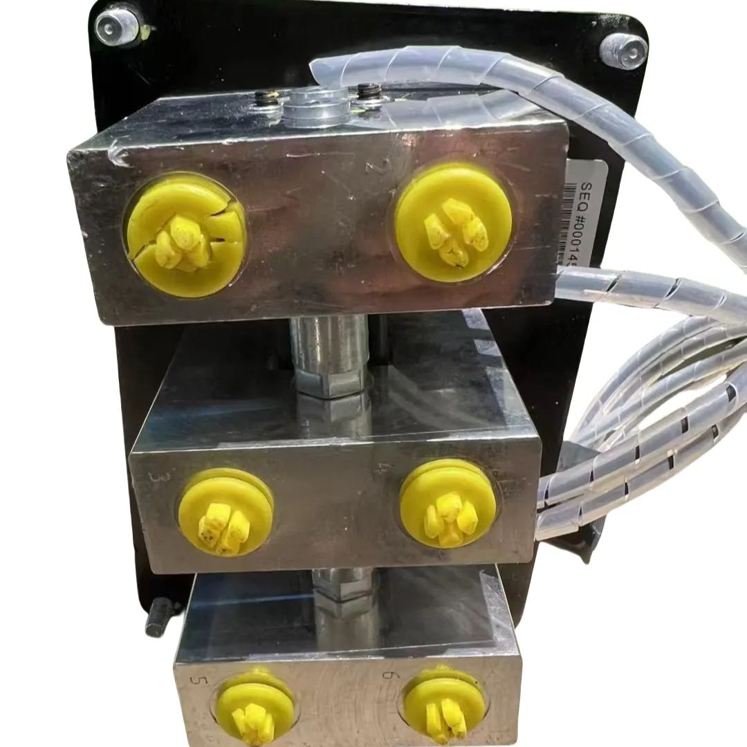 New Caterpillar wheel loader control lever assembly part number: 581-7418/5817418 Applicable models: 950GC/966GC