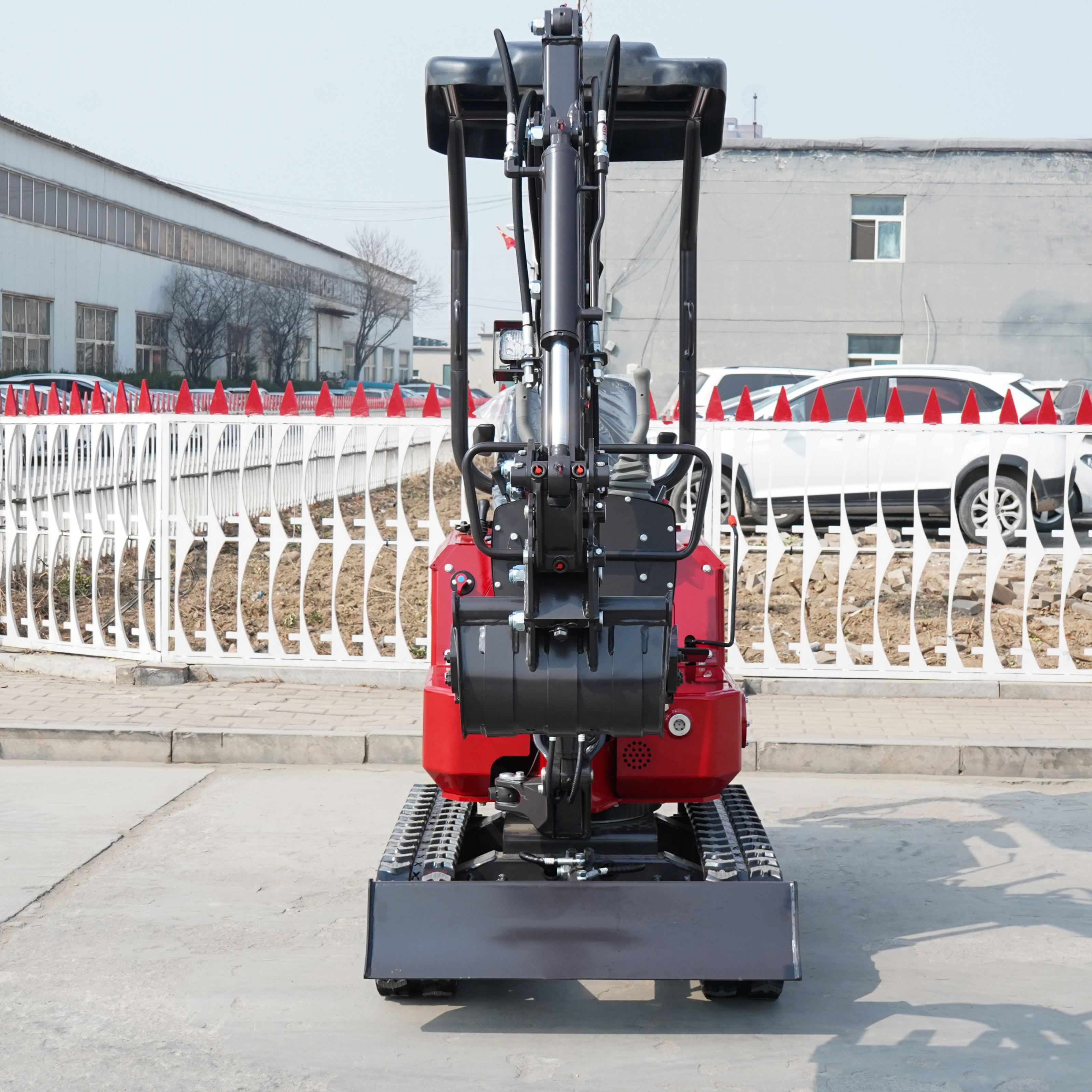 The micro crawler multi-functional excavator has a self-weight of 1 ton.