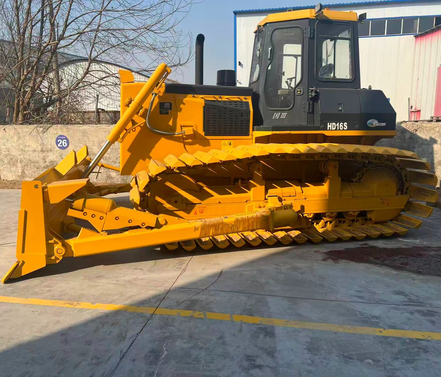 SHANTUI SD16+ Bulldozer