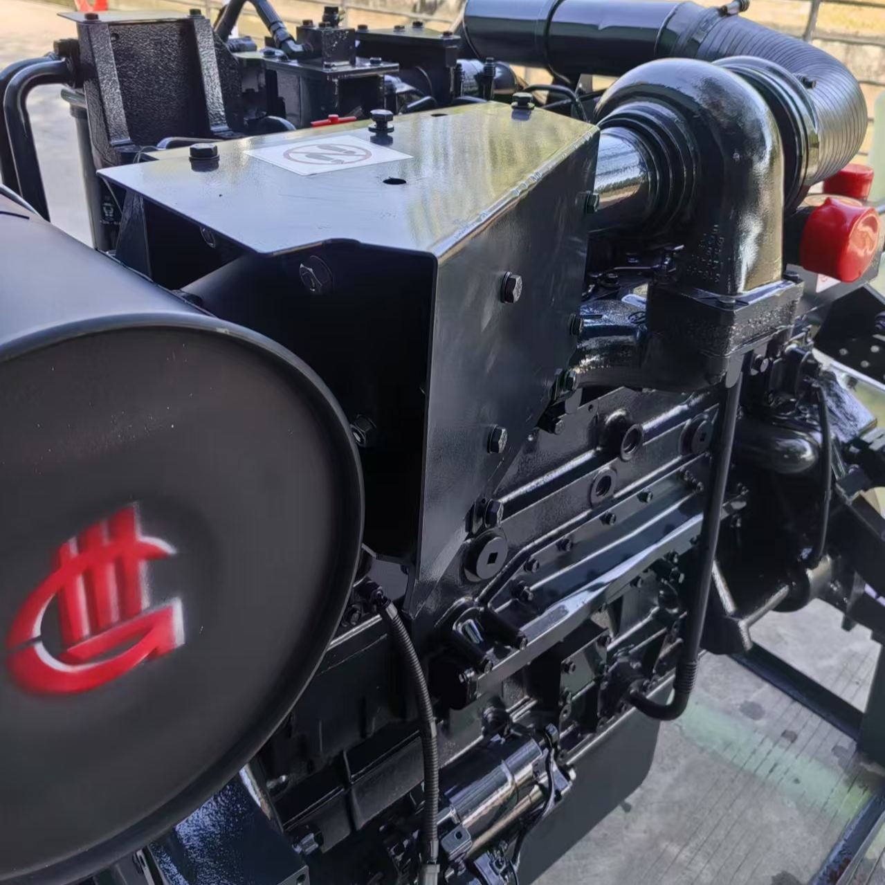  Komatsu SAA6D125E-3 engine assembly from China