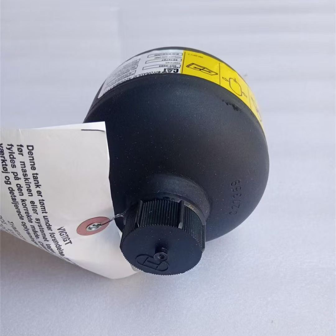 355-9981 / Volvo 950H, 950 GC, 966K / ACCUMULATOR