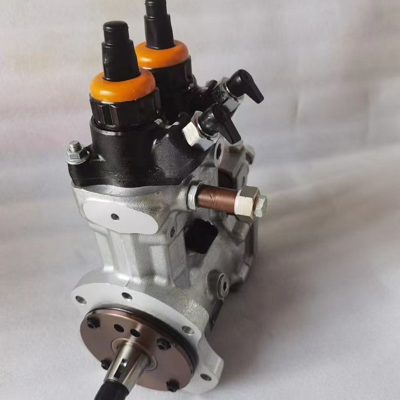Komatsu/Cummins engine fuel pump model 6219-71-1101. 6219-71-1201. 6219-71-1101