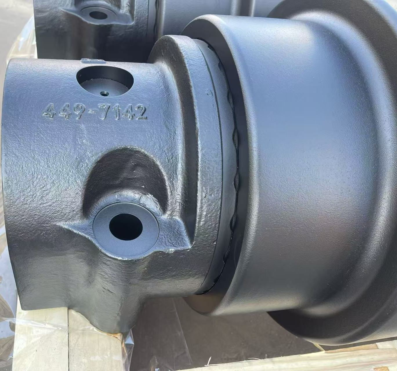 CAT 6030 support wheel, 449-7142. 4497142
