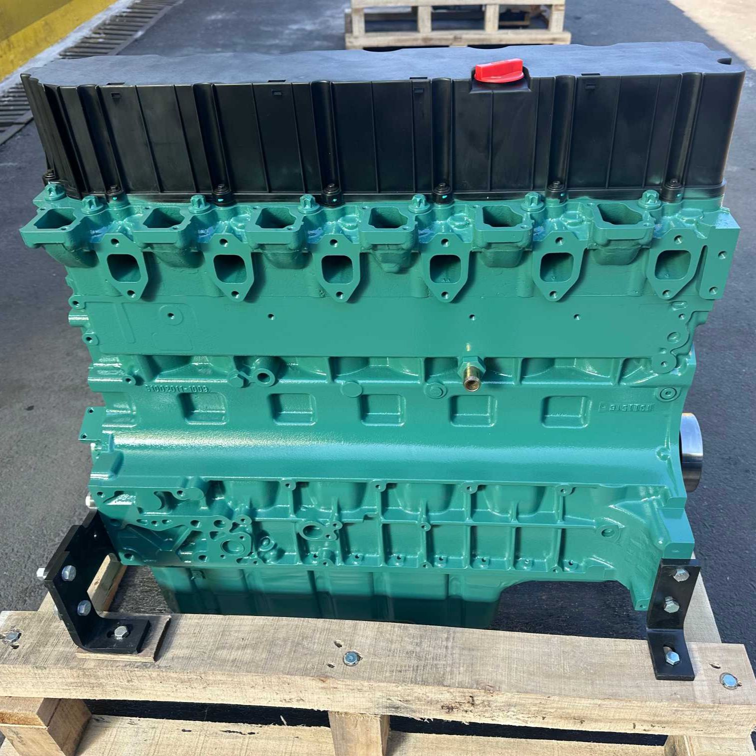 VOLVO D8K Press (Unfitted Machine)