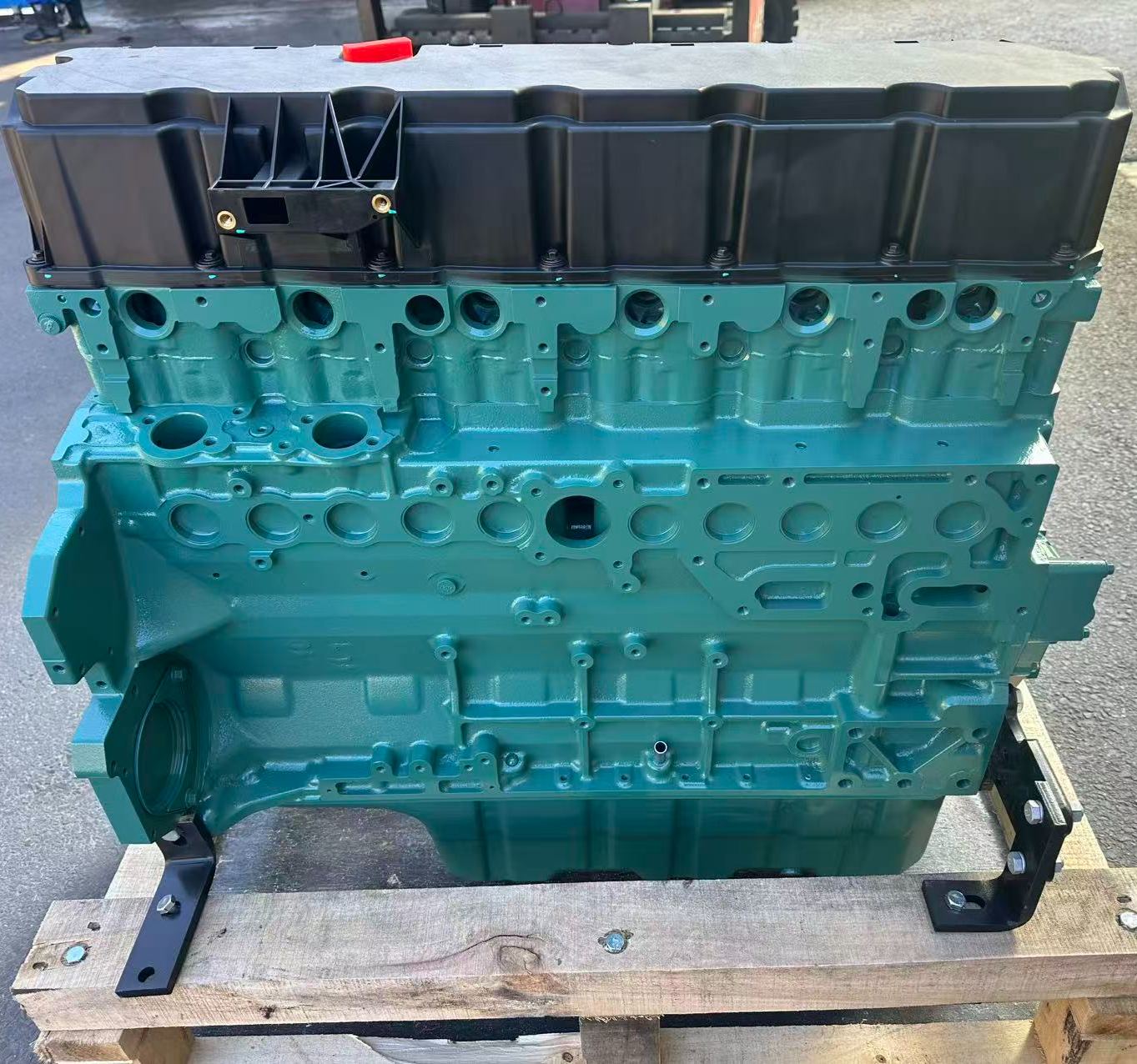 VOLVO D8K Press (Unfitted Machine)