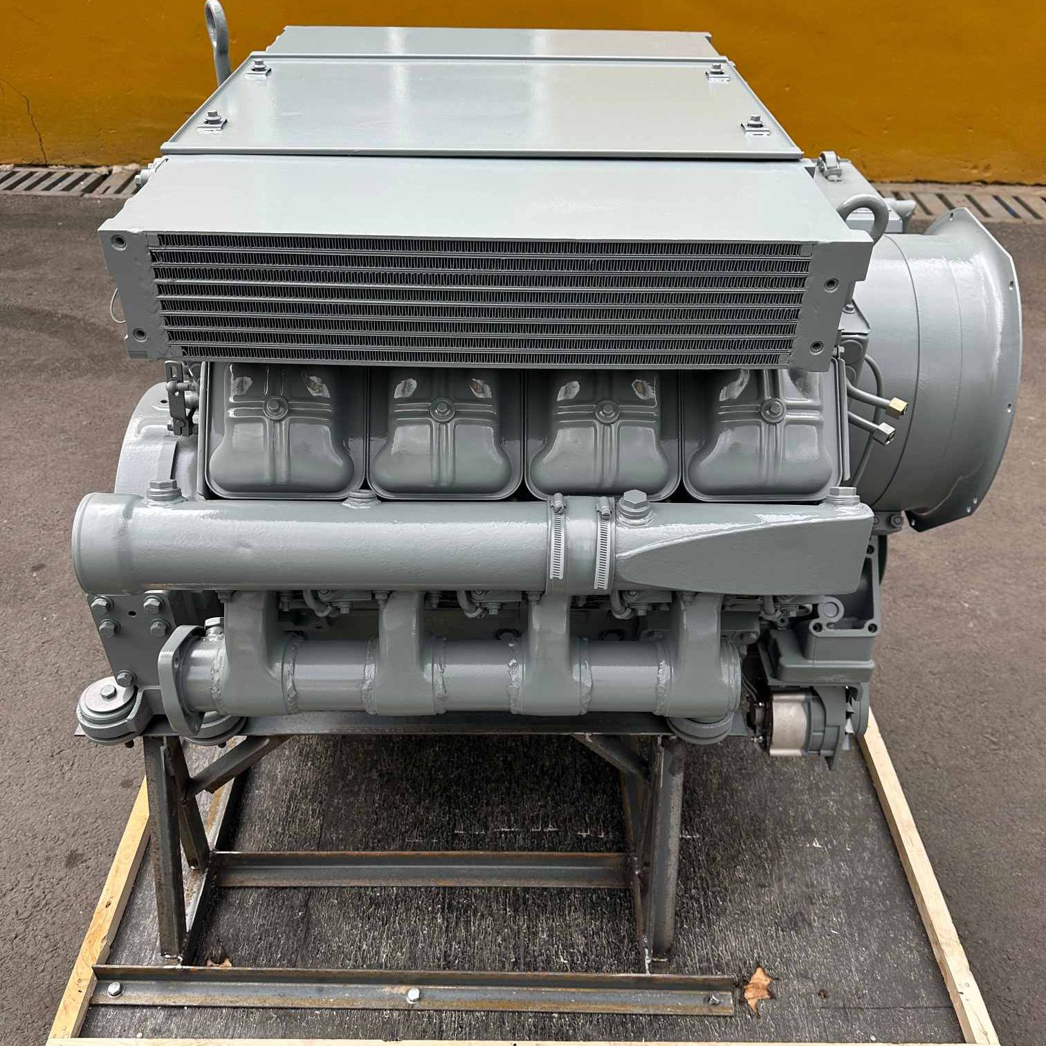 DEUTEZ DOUGLAS F8L413FW Engine Assembly