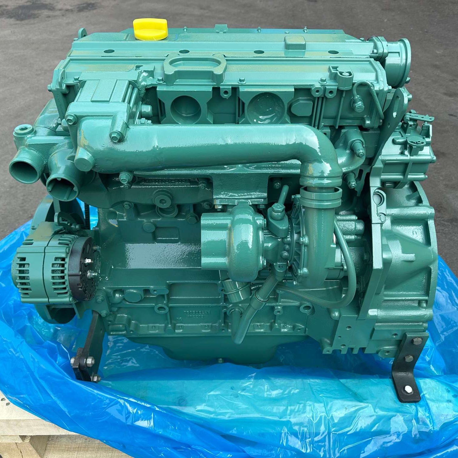VOLVO D5D Engine Assembly