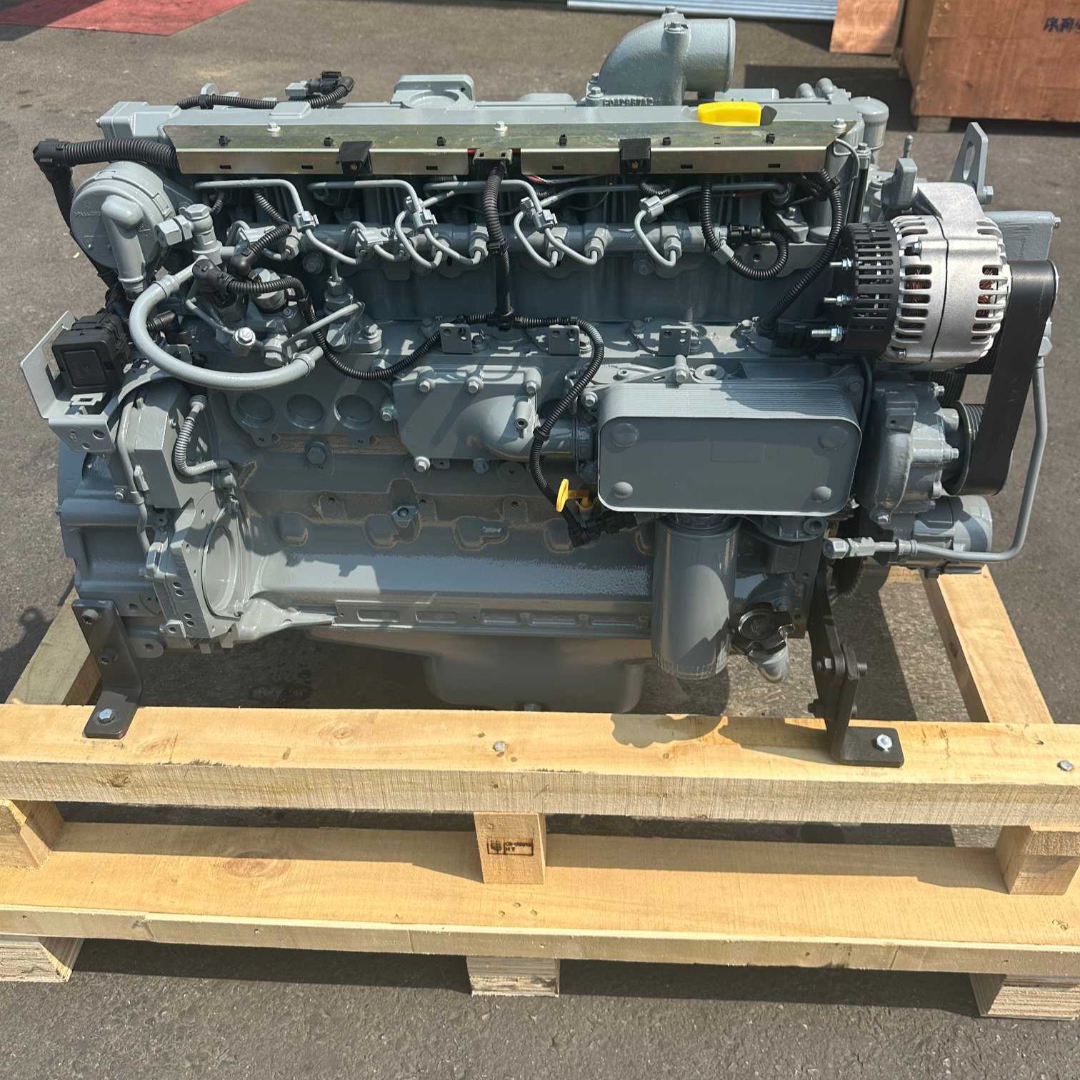 Original Deute Caterpillar TCD2012L062V engine assembly