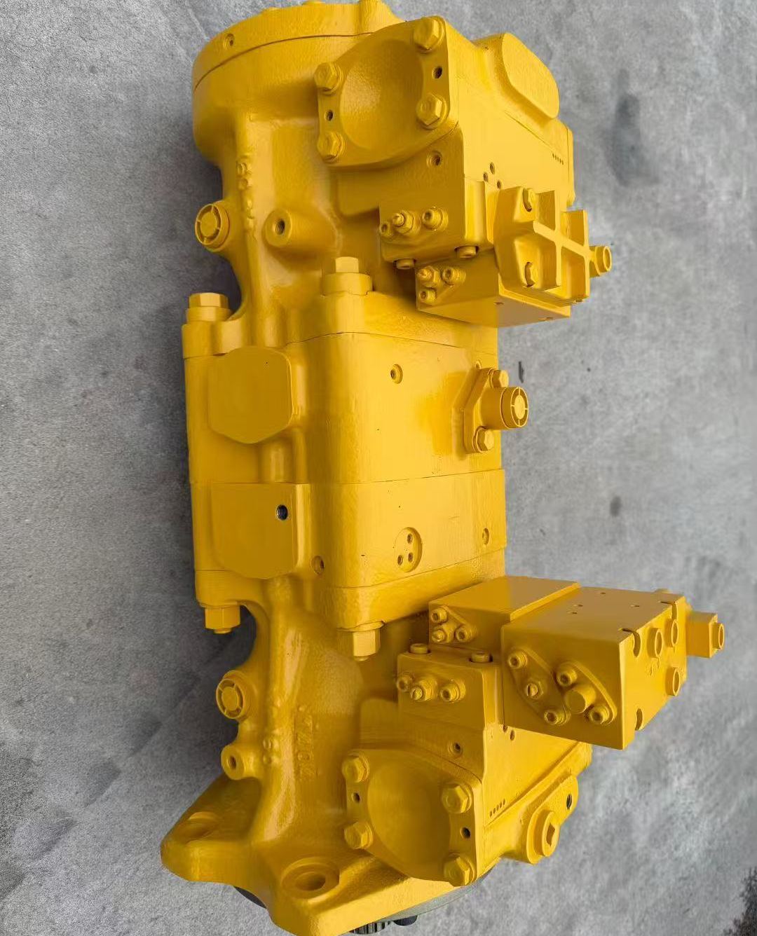 KOMATSU hydraulic pump assembly part number: 708-2H-00322 / PC1100-6 / PC1250-7