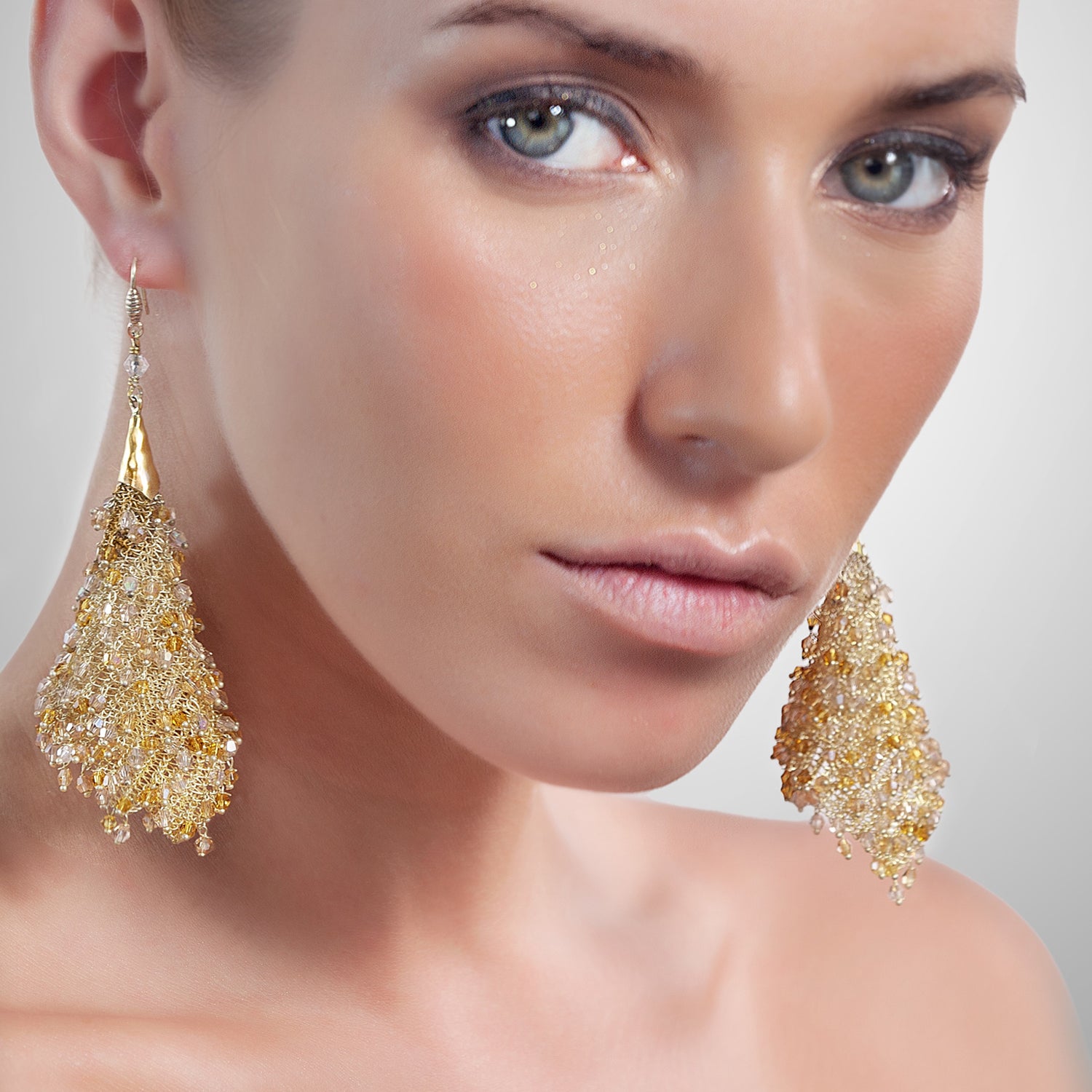 ARETE Earring
