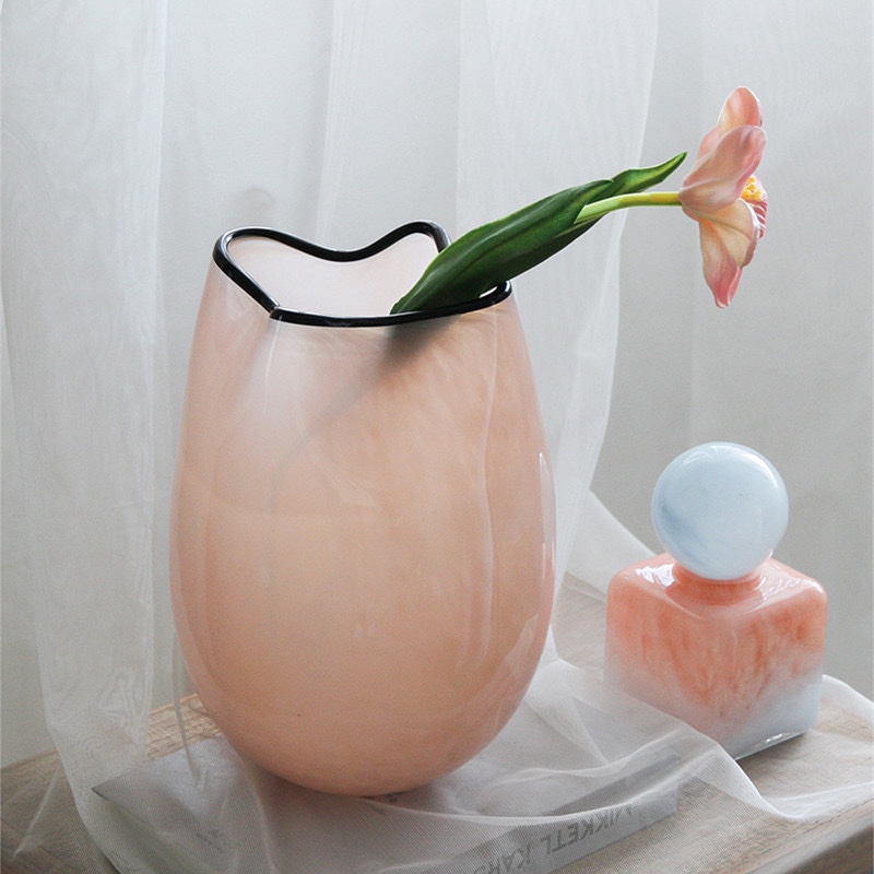 vase