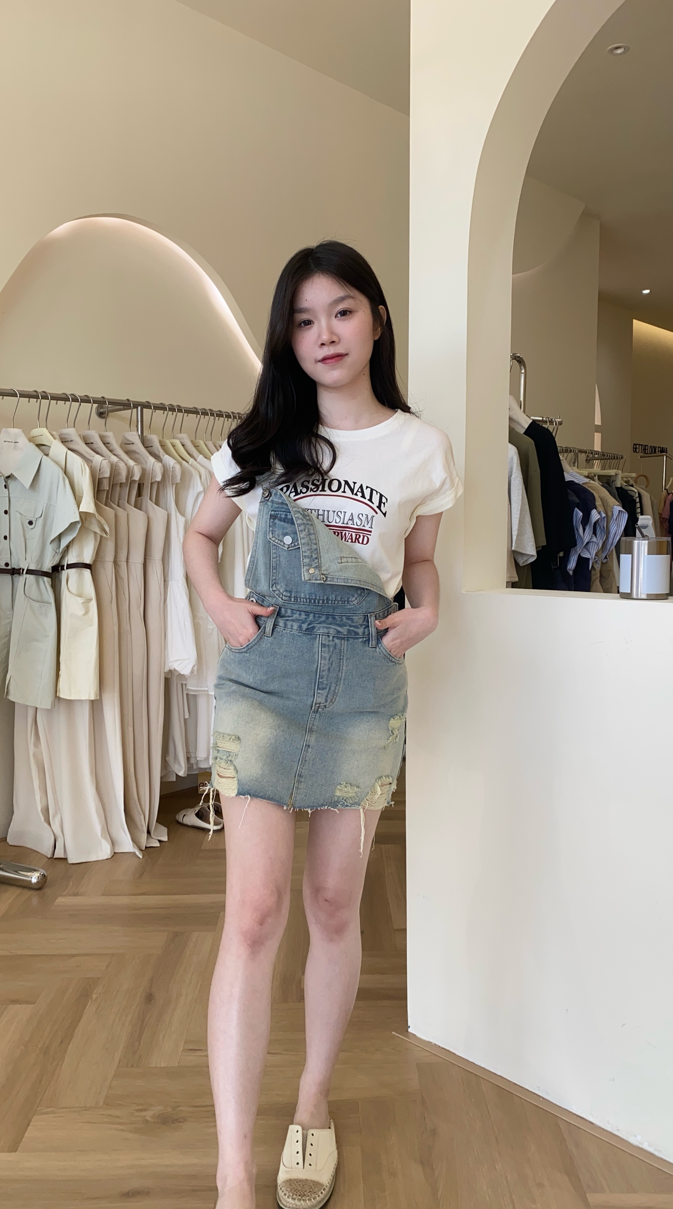 PASSIONATE Sleeveless Top