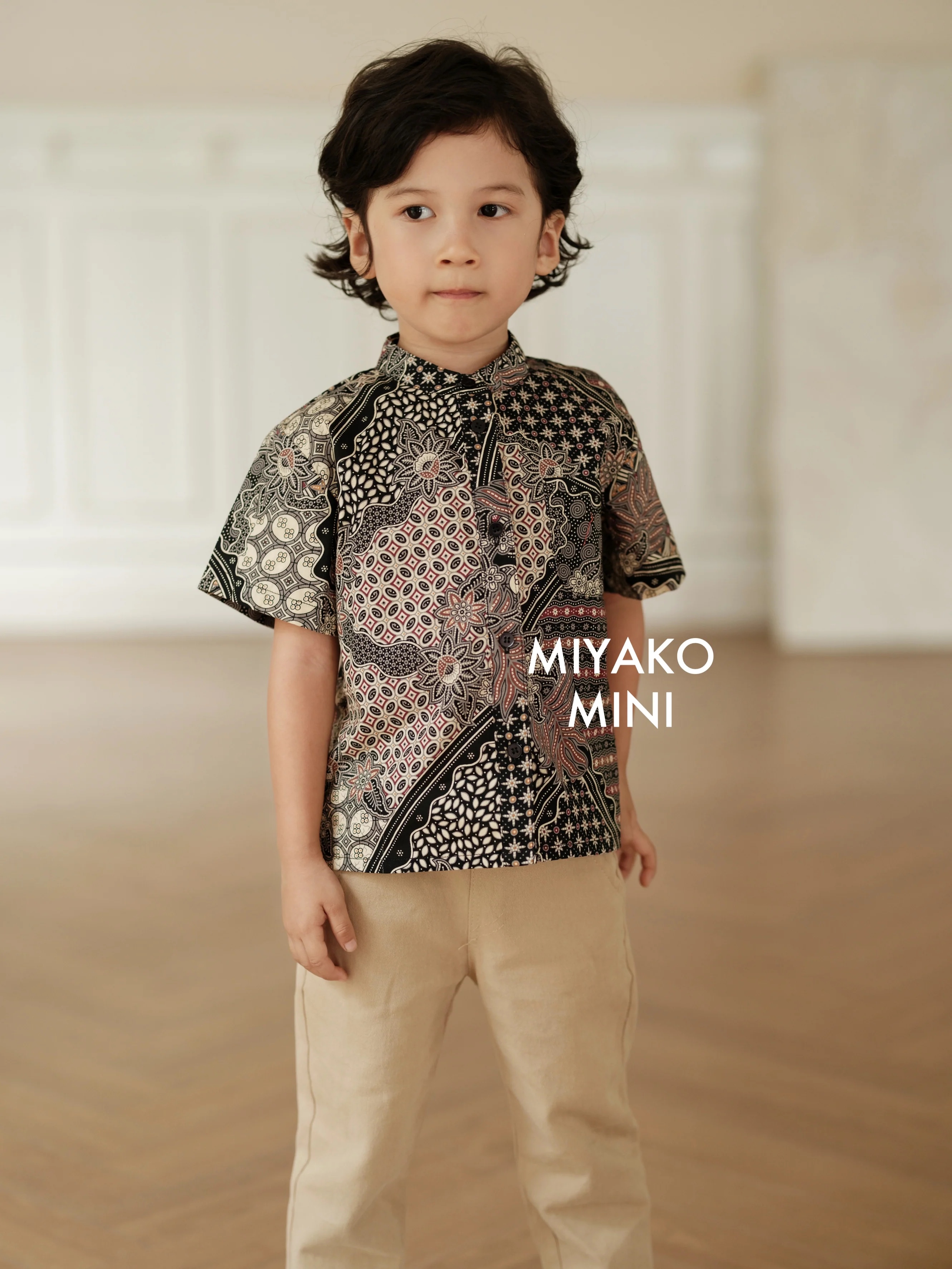 【Miyako-Batik】Boy in Cocoa & Red 小男孩唐装
