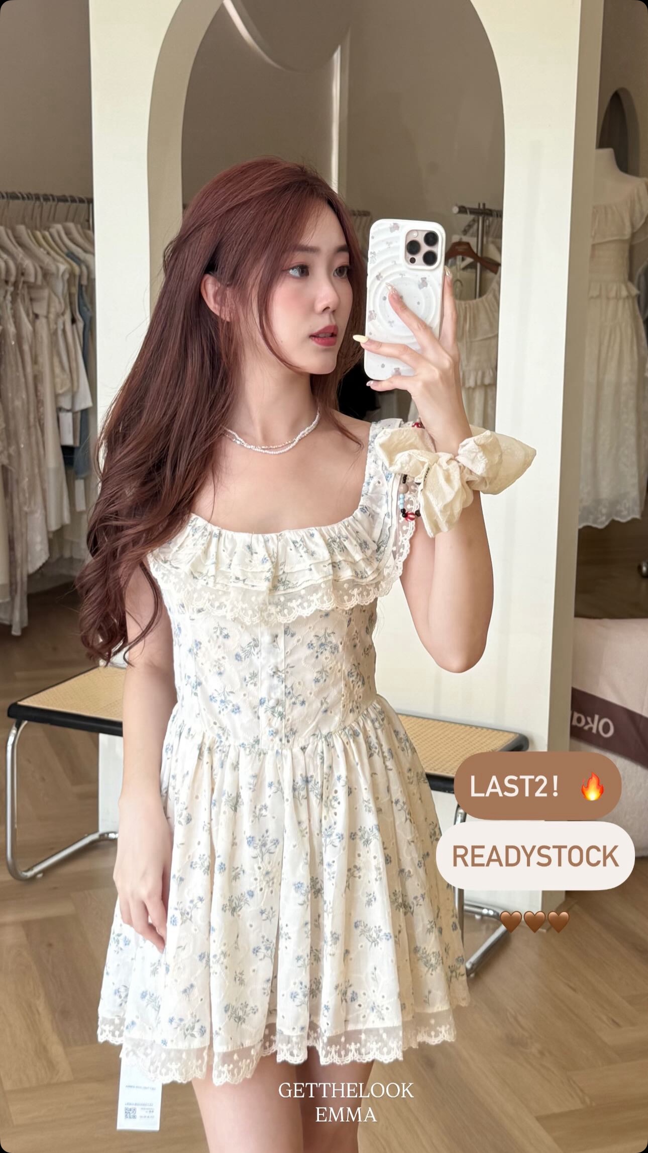 DRESS