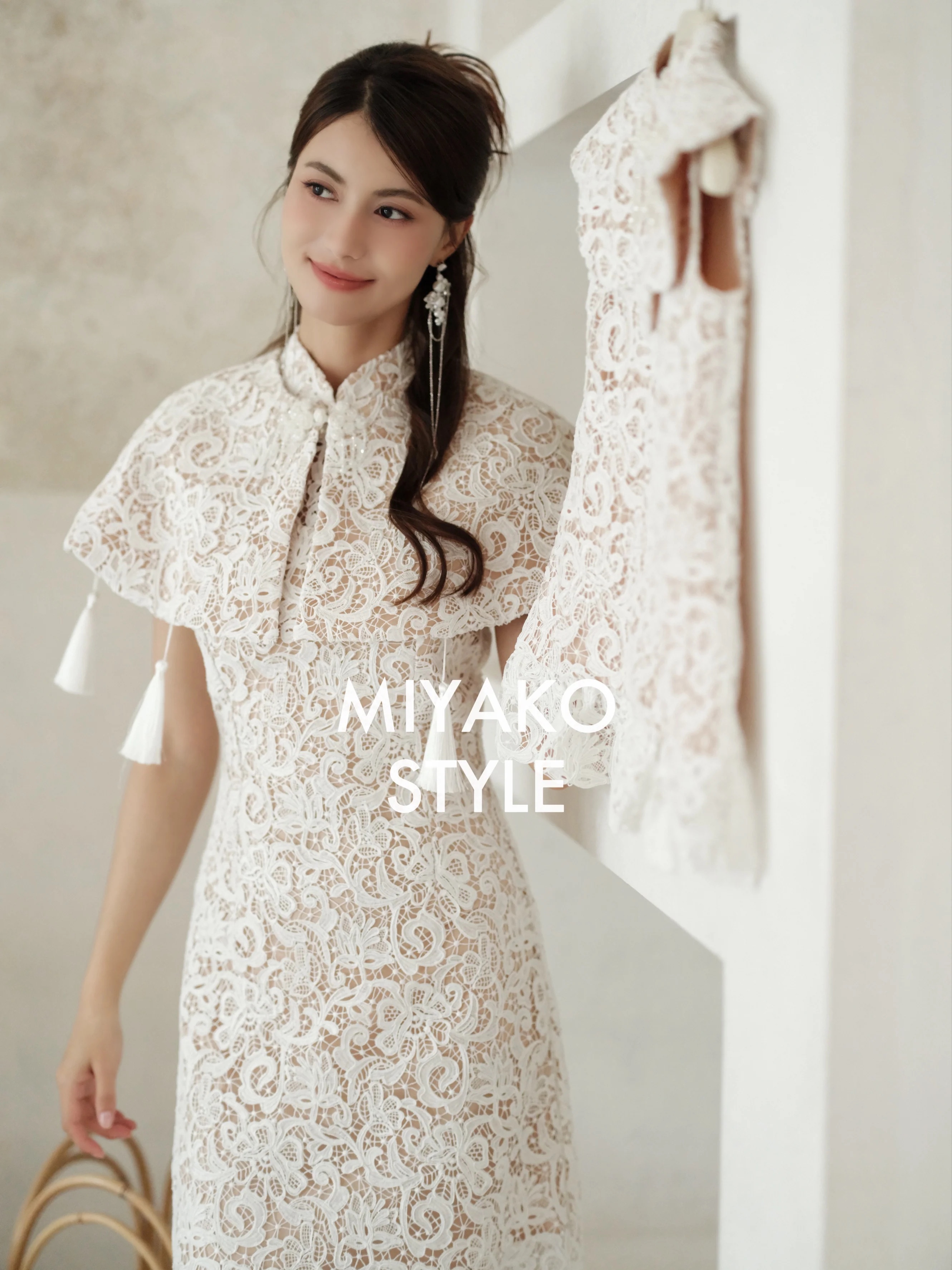 【Miyako-高级蕾丝】Premium Lace Midi Dress 斗篷连身裙