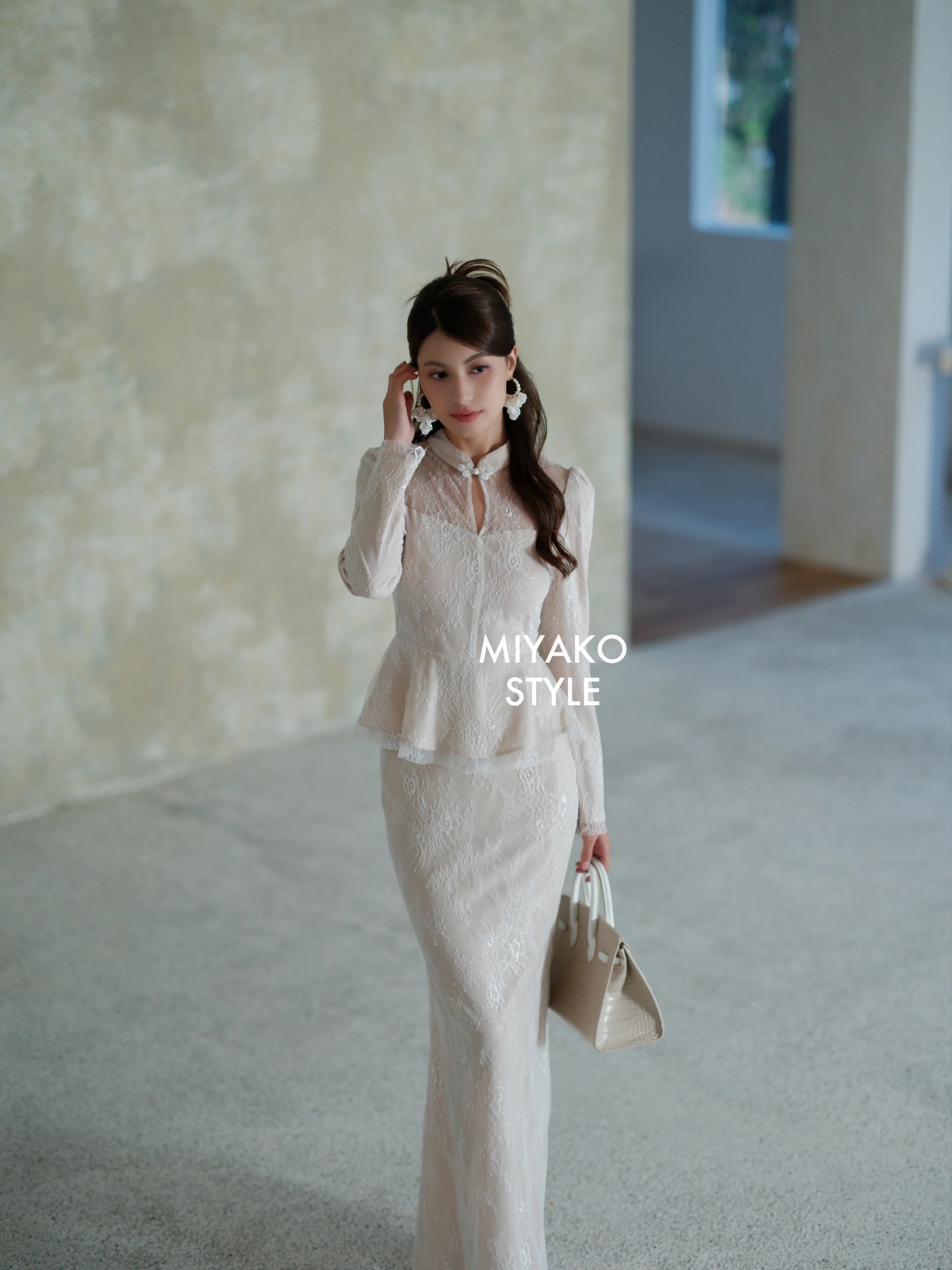 【Miyako-Lace set】Long sleeve top with Long skirt 女装蕾丝套装
