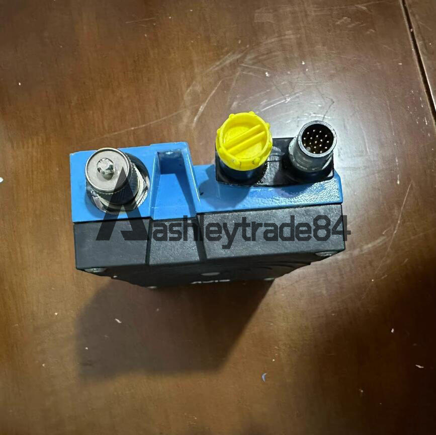 used-1pcs-sick-rfh630-1102101-1054746-radio-frequency-reader 0