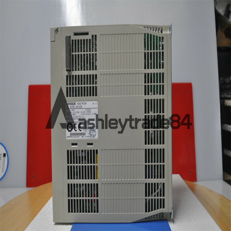 new-1pcs-omron-servo-drive-r88d-wt50h-r88d-wt50h-in-box 0