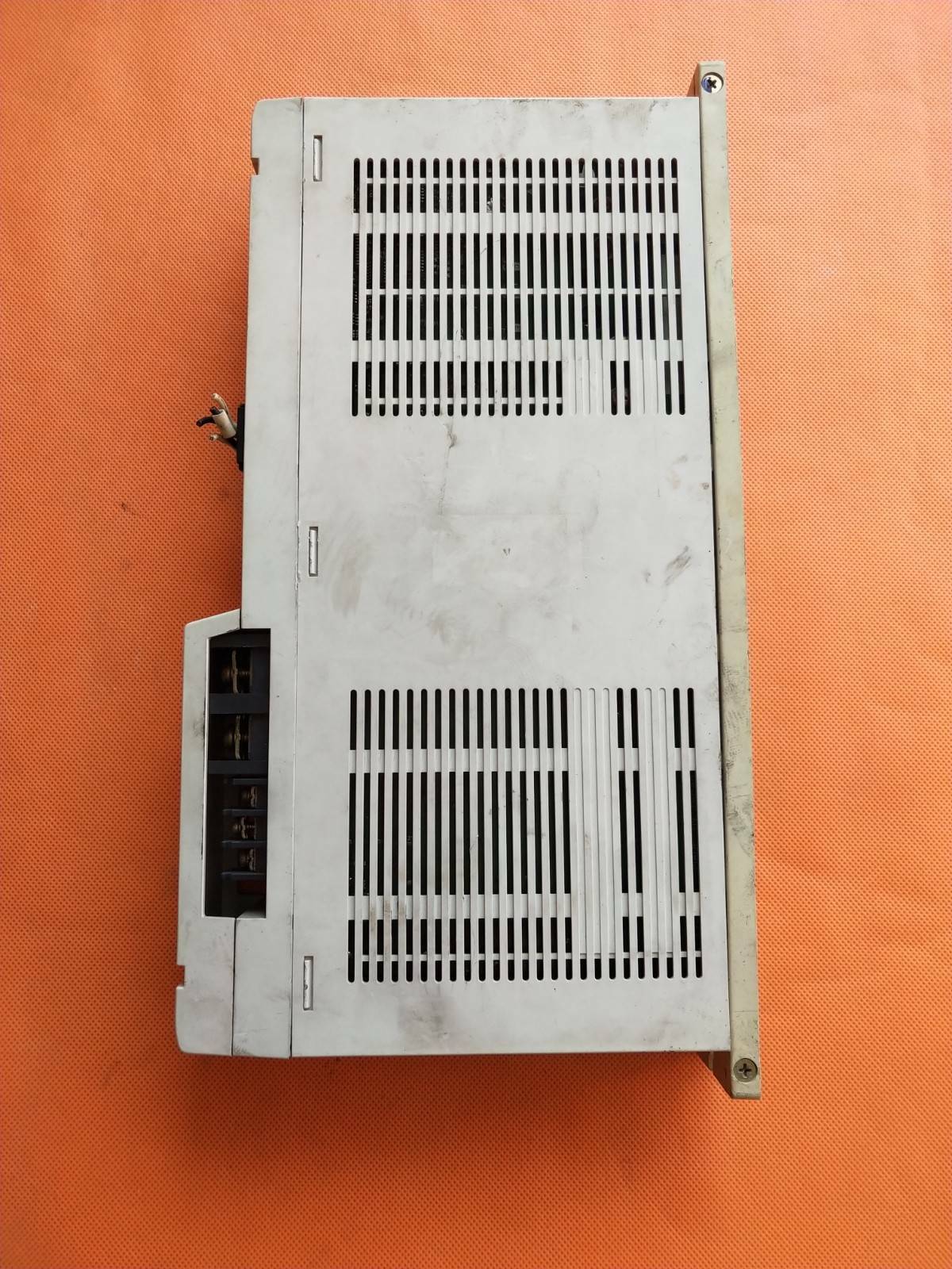 used-one-mitsubishi-power-supply-unit-mds-a-cr-75-mdsacr75-fully-tested 0