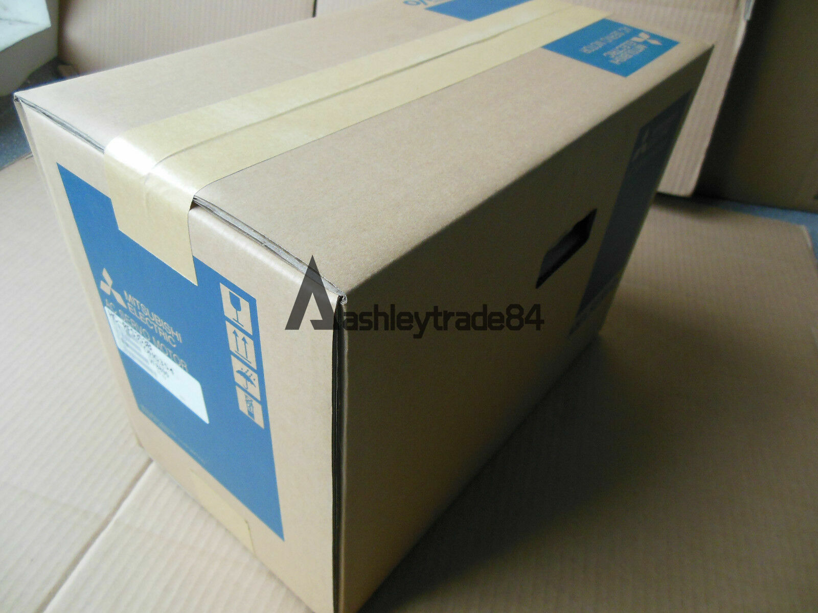 new-1pcs-mitsubishi-servo-motor-hc-sfs352g1-please-provide-the-motor-model- 0