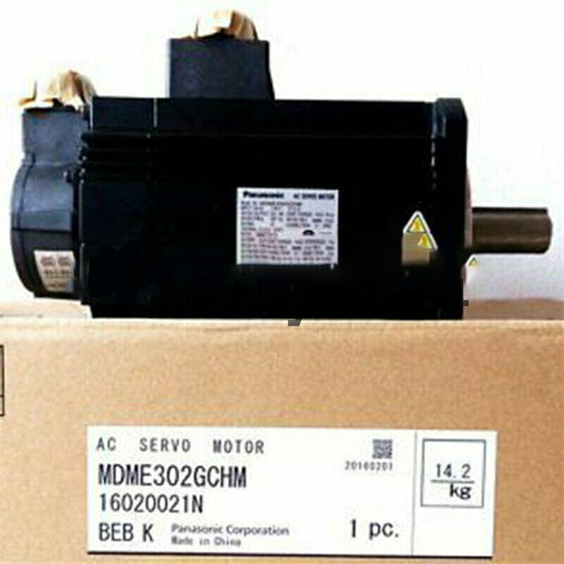 new-1pcs-in-box-panasonic-servo-motor-mhme302gch 0