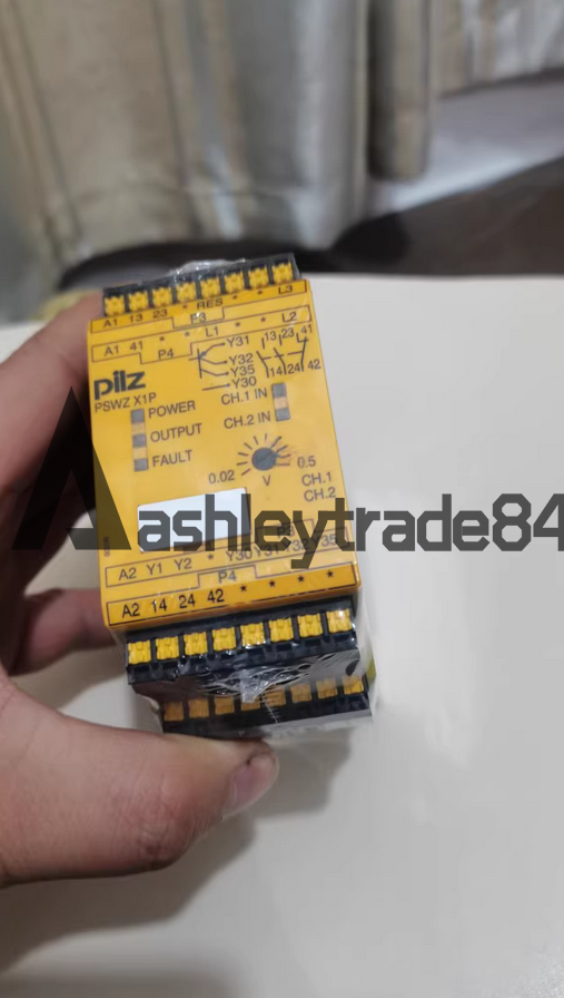 new-one-pilz-pswz-x1p-c-0-5v-24-240vacdc-787949-safety-relay 0