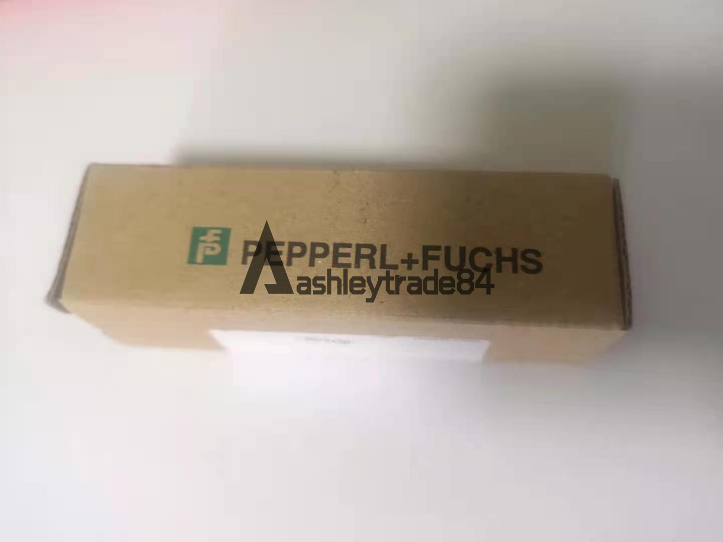 new-pepperl-fuchs-ub200-12gm-u-v1-ultrasonic-sensor 0