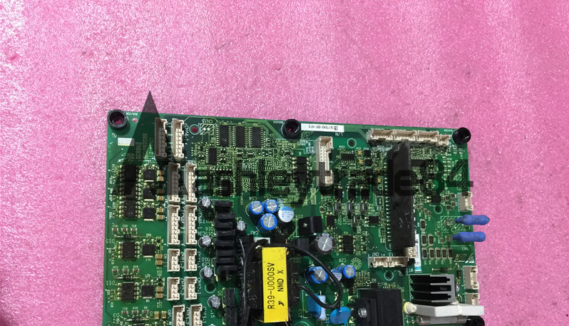 used-1pcs-yaskawa-drive-board-etc710194 0